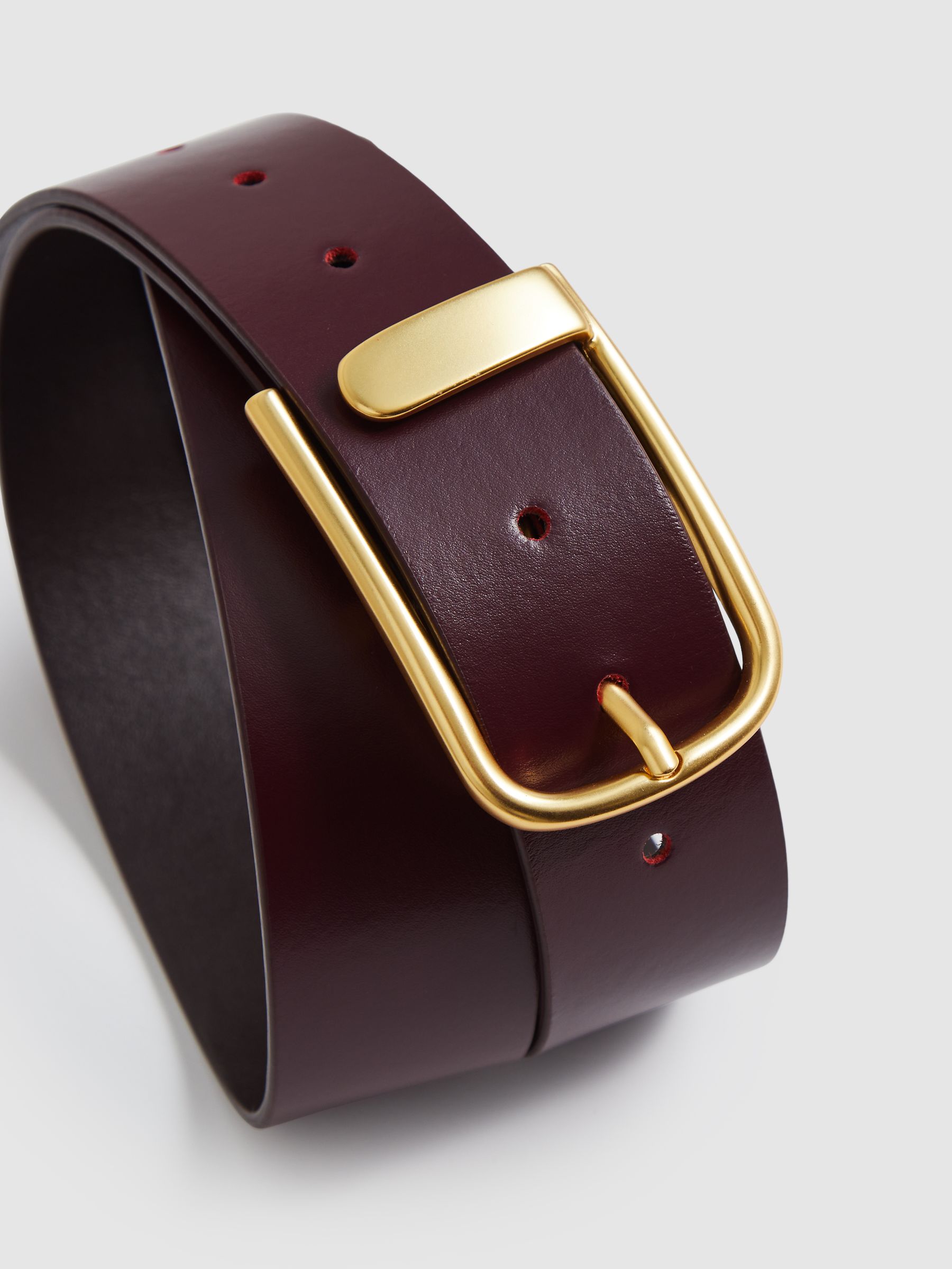 Leather Half Keeper Belt in Burgundy