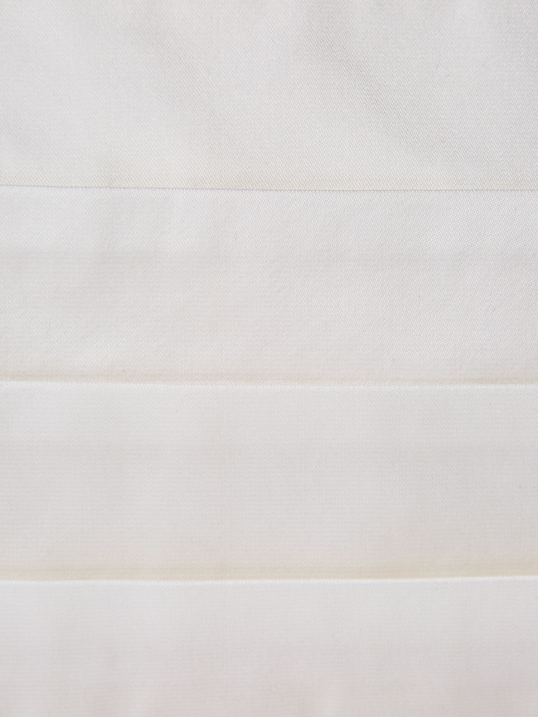 Silk Cummerbund in Ivory