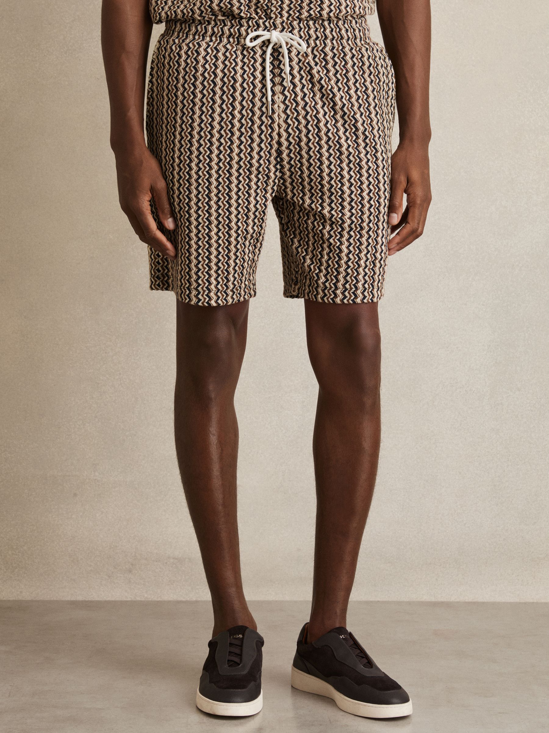 Zig-Zag Knit Drawstring Shorts in Tobacco Brown