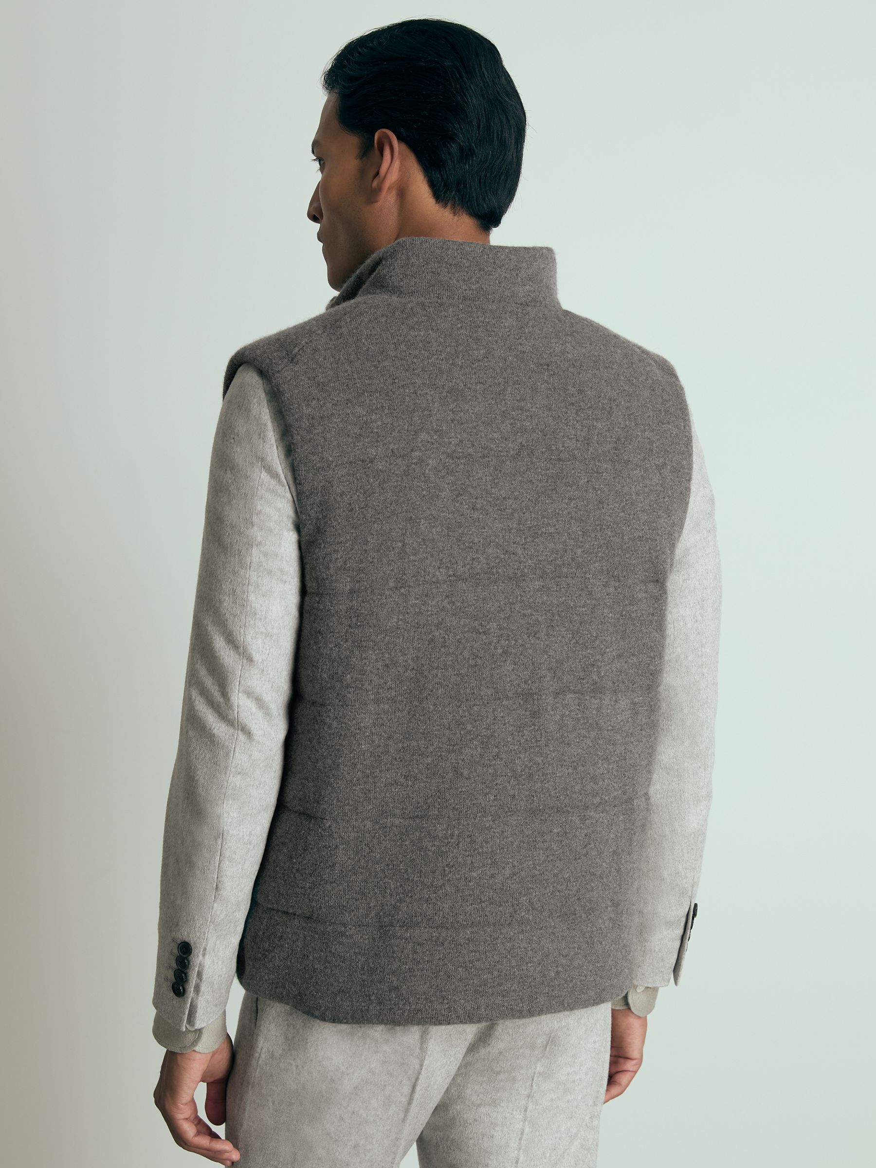 Atelier Quilted-Cashmere Gilet in Mid Grey Melange