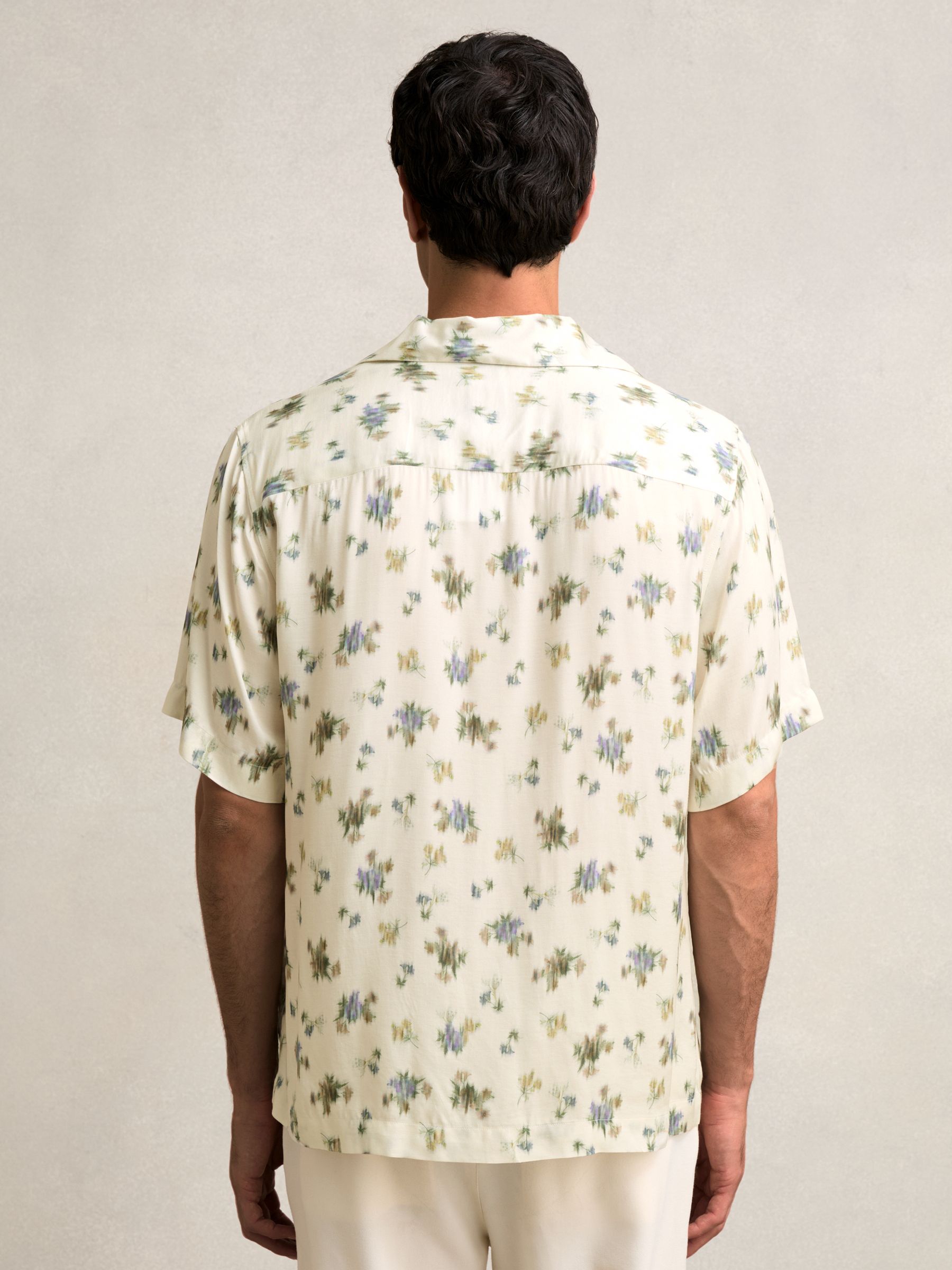 Abstract-Floral Print Cuban-Collar Shirt in Off White