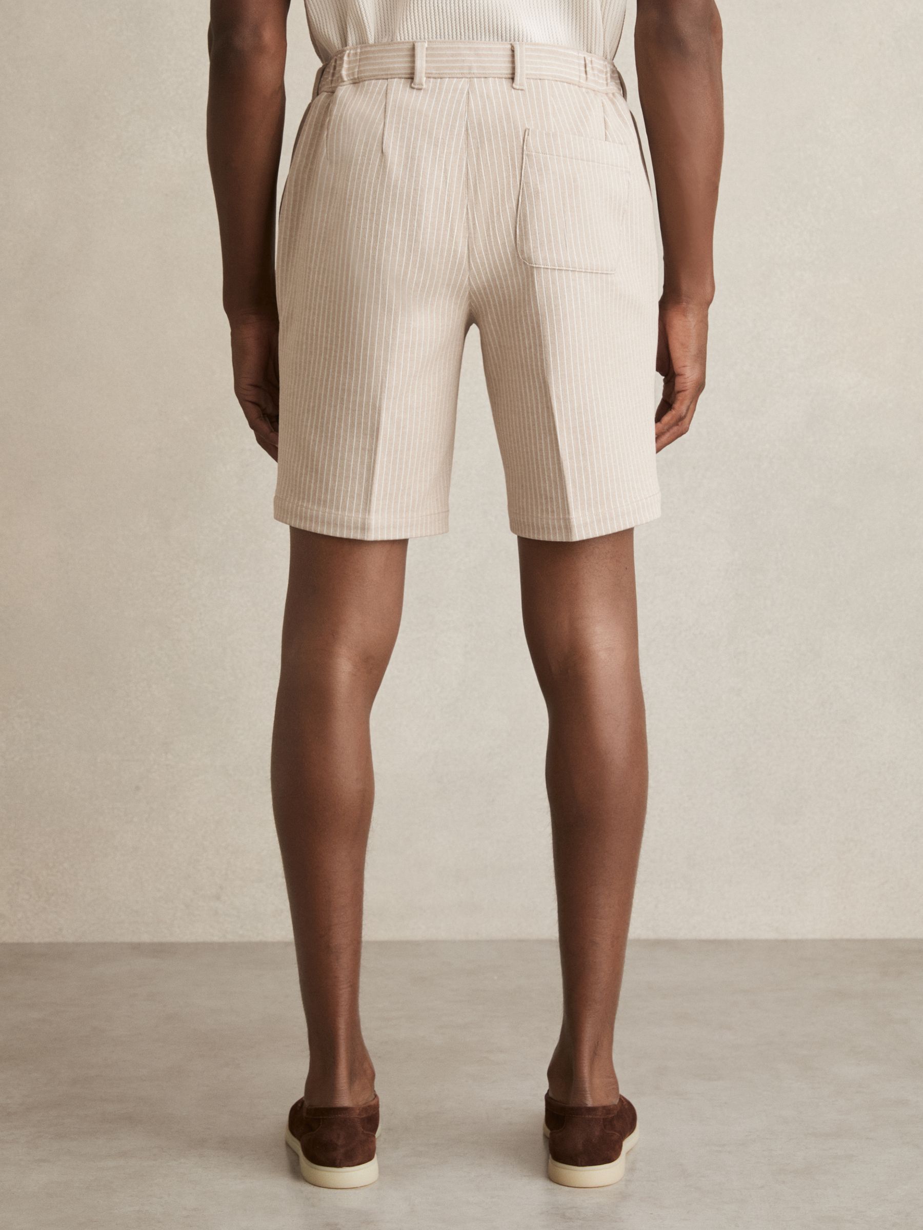 Jersey Pinstripe Shorts in Oatmeal/White