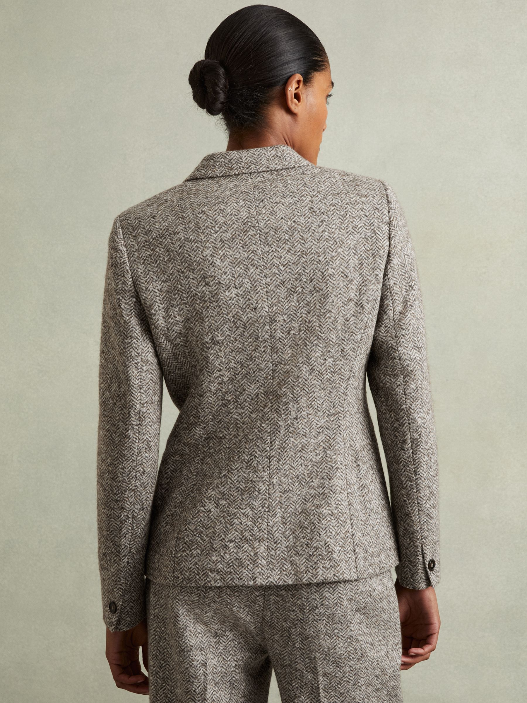 Wool and Cotton-Blend Tweed Suit Jacket in Grey