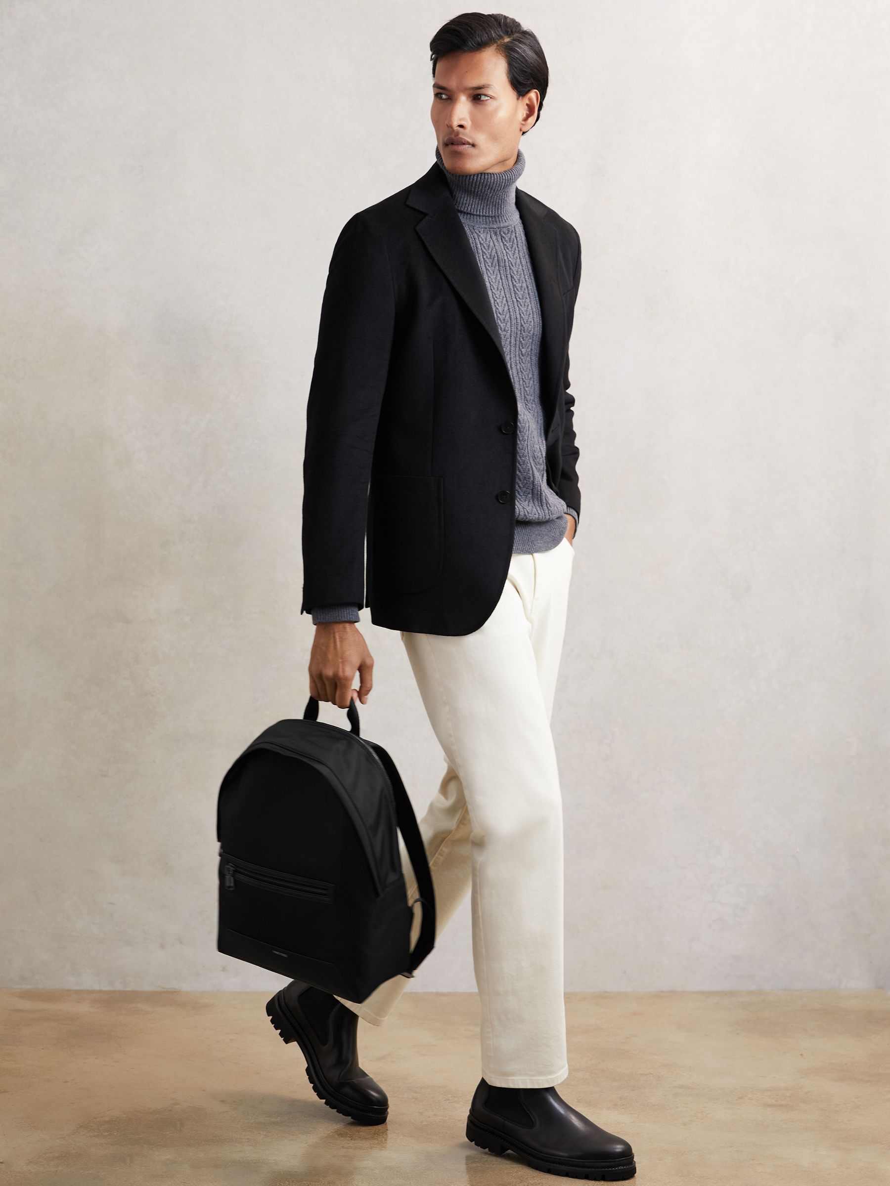 Woven Zipped Backpack in Black