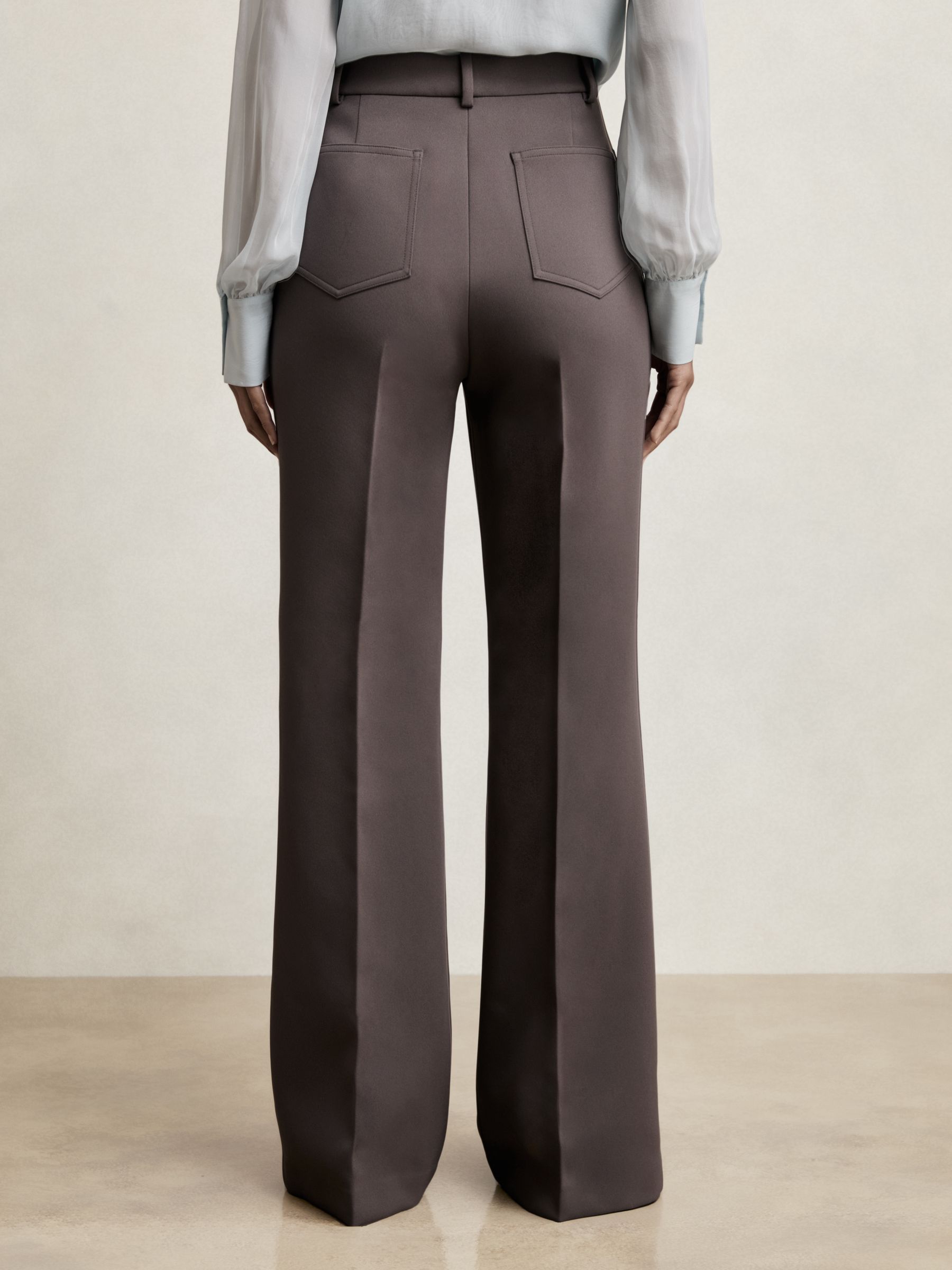Petite Twill Patch-Pocket Flared Trousers in Mauve Neutral