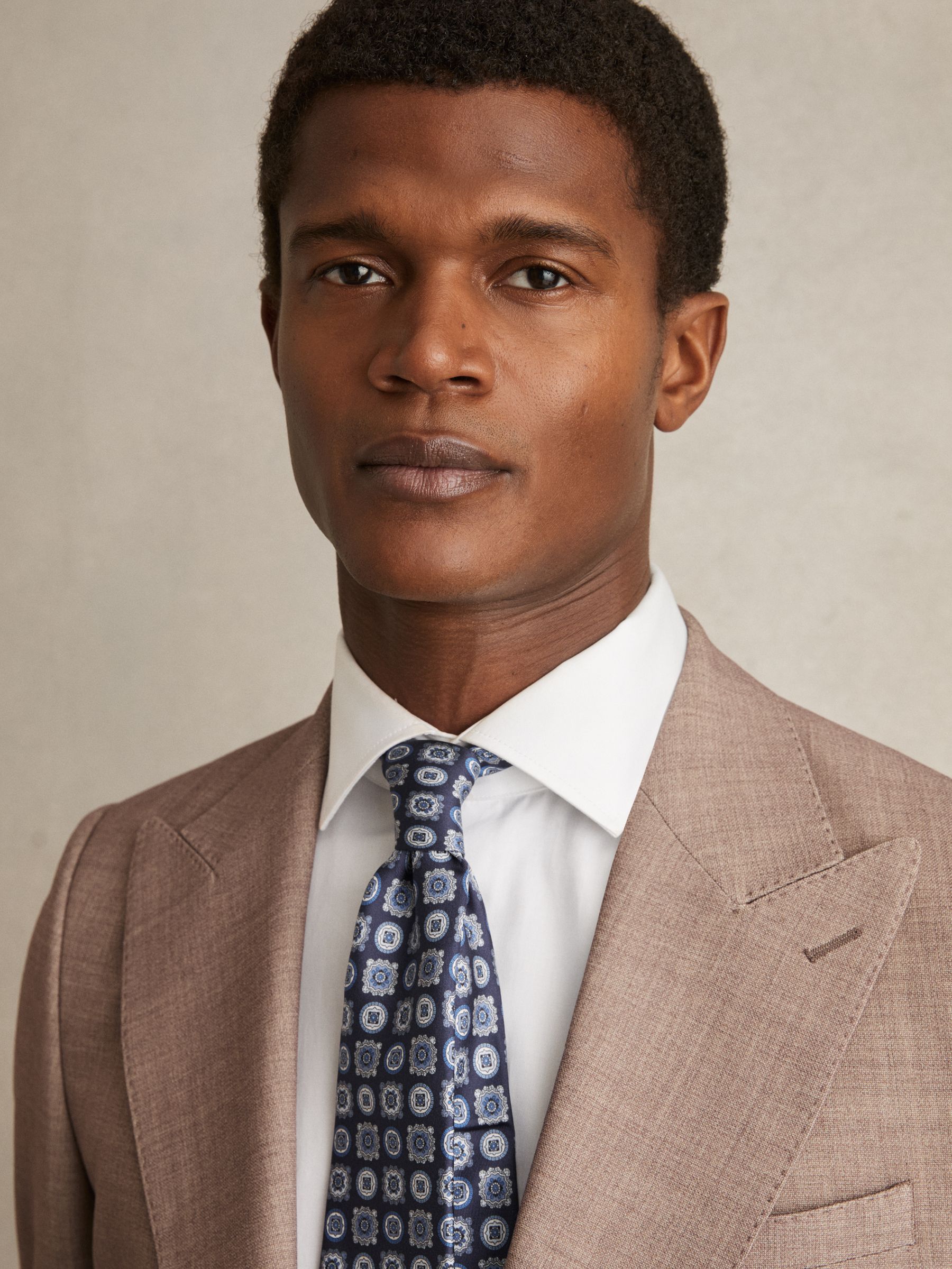 Silk Foulard Medallion Print Tie in Eclipse Blue