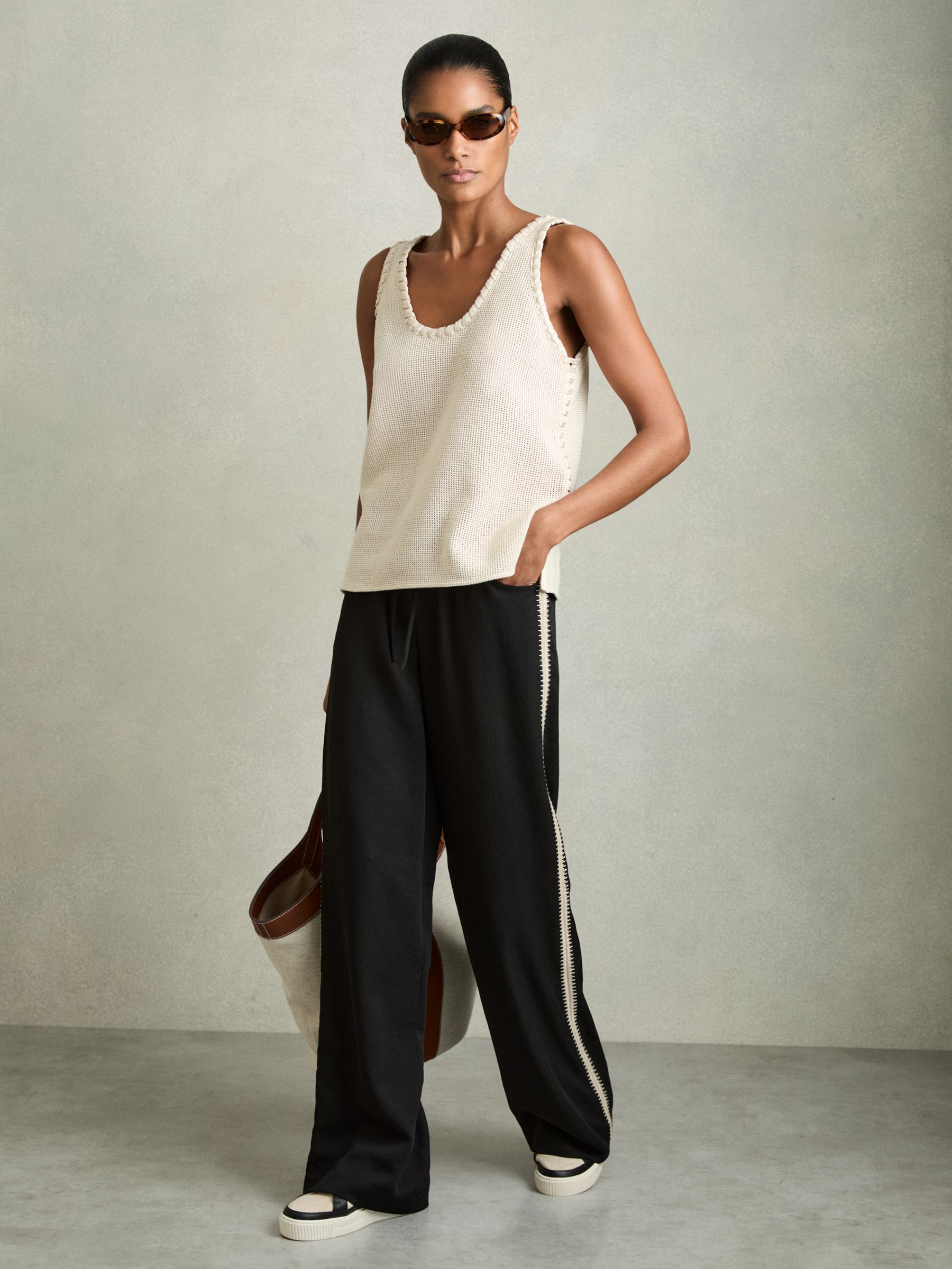 Wide-Leg Embroidered Trousers in Black