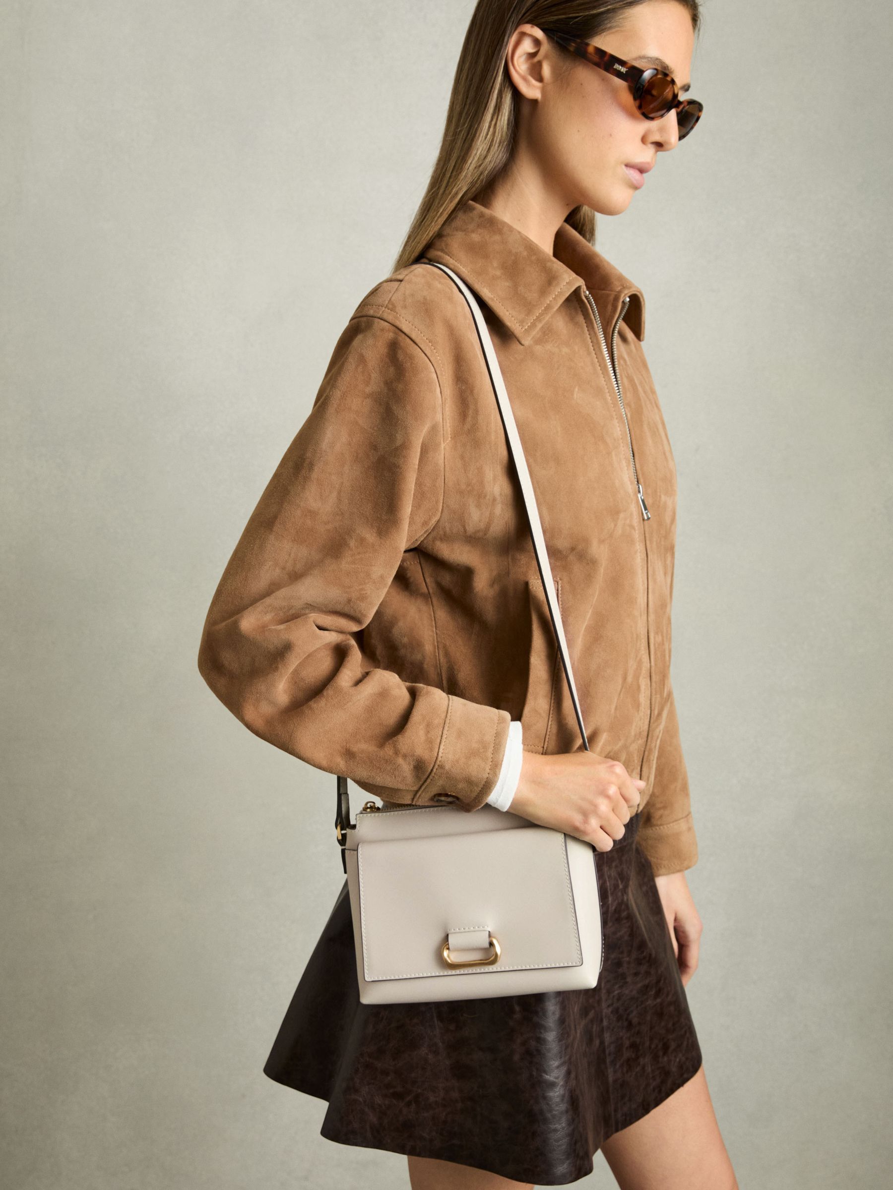 Leather Sculpted-Hardware Cross-Body Bag in Off White