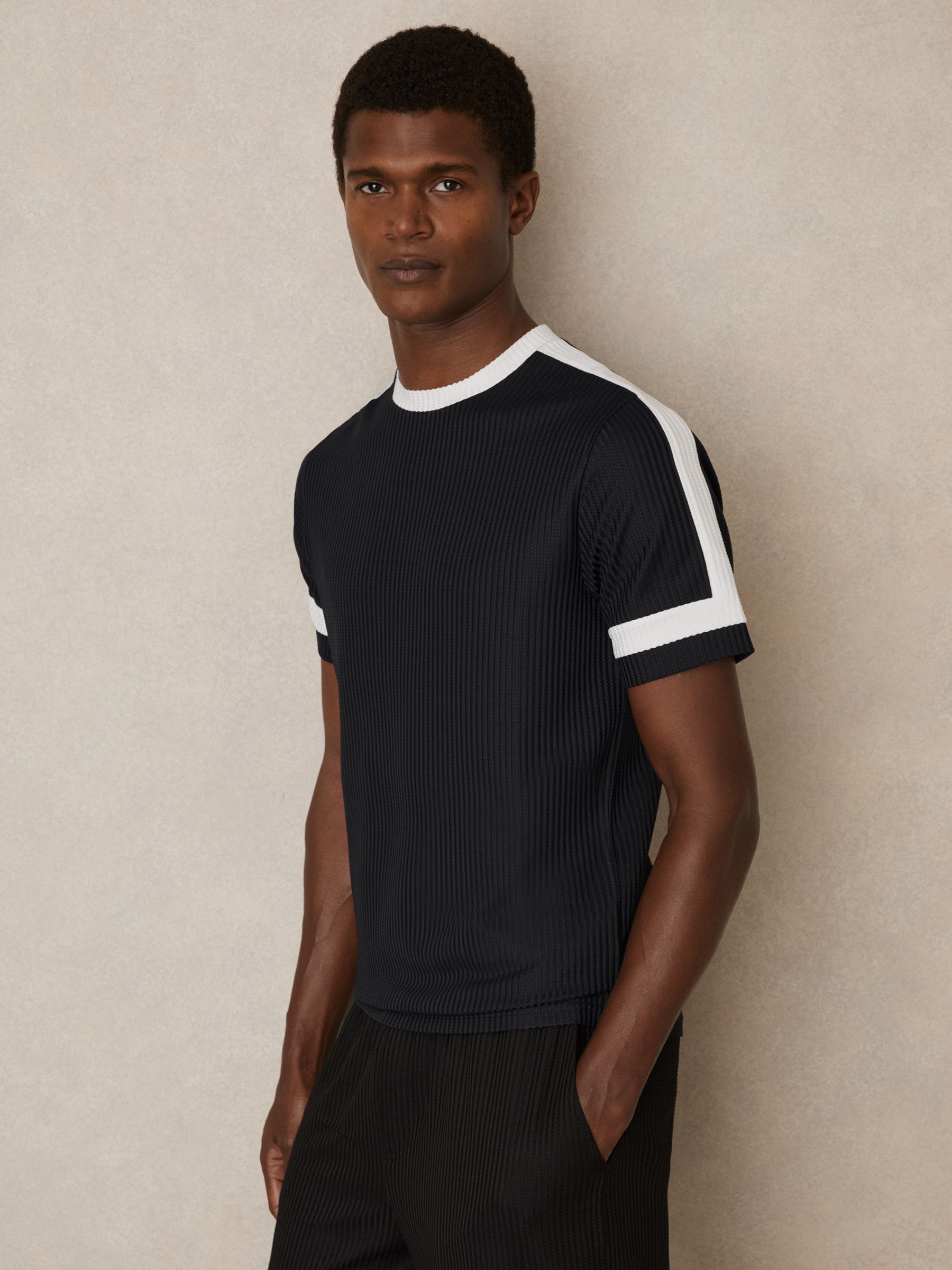 Oversized Textured T-Shirt in Navy/White