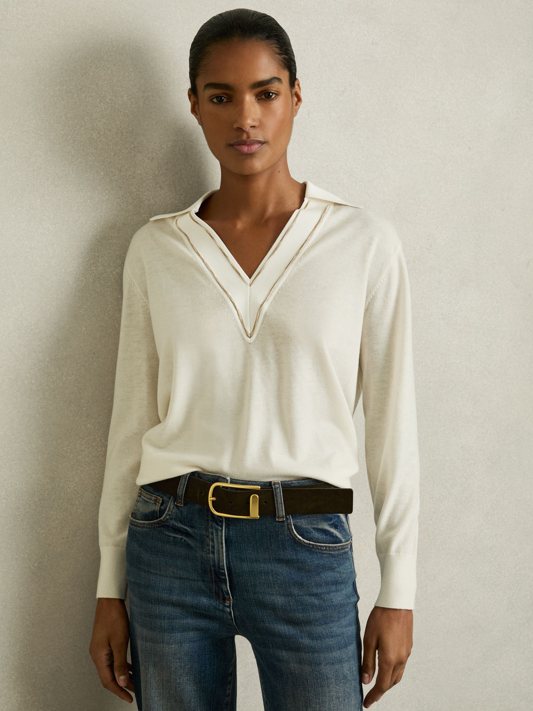 Wool Collared Cricket Jumper in Ivory