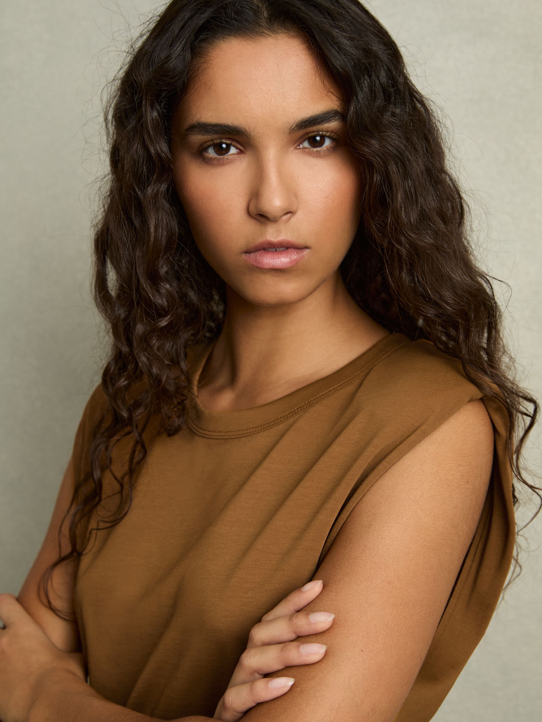 Shoulder-Pad Ruched Jersey Top in Ochre