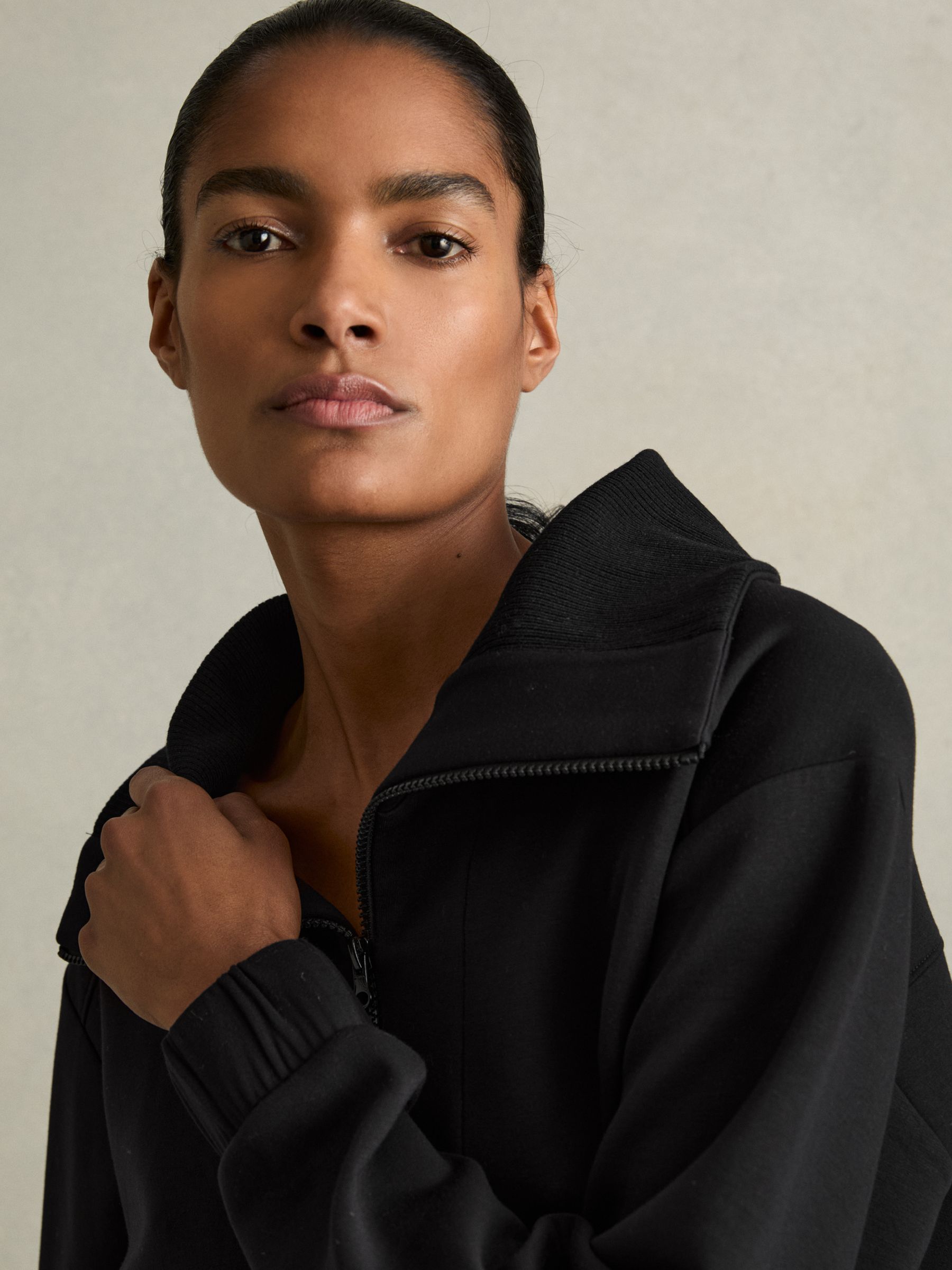 Interlock Half-Zip Drawstring-Hem Sweatshirt in Black