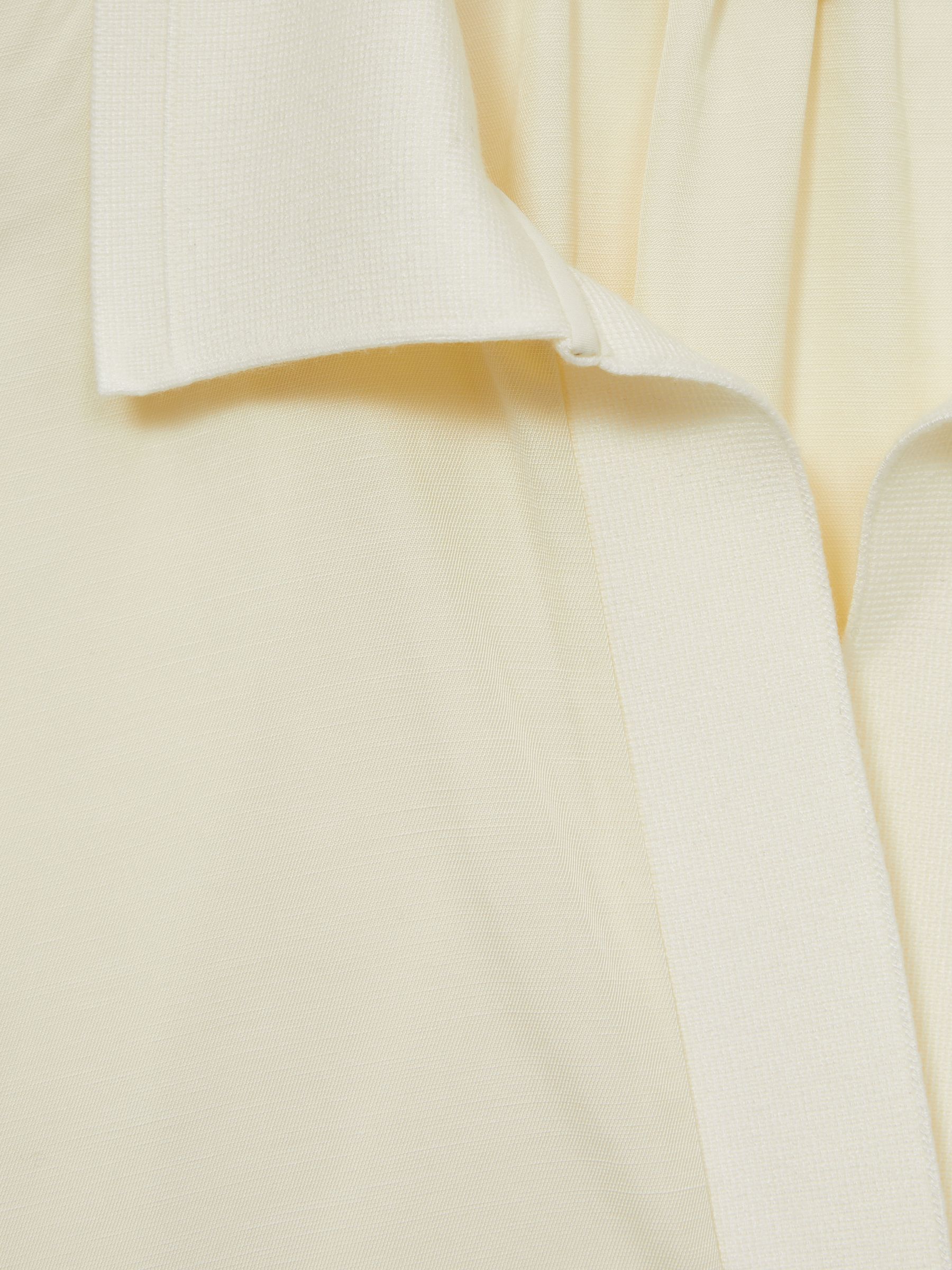 Overhead Open-Collar Shirt With Linen in Pale Yellow