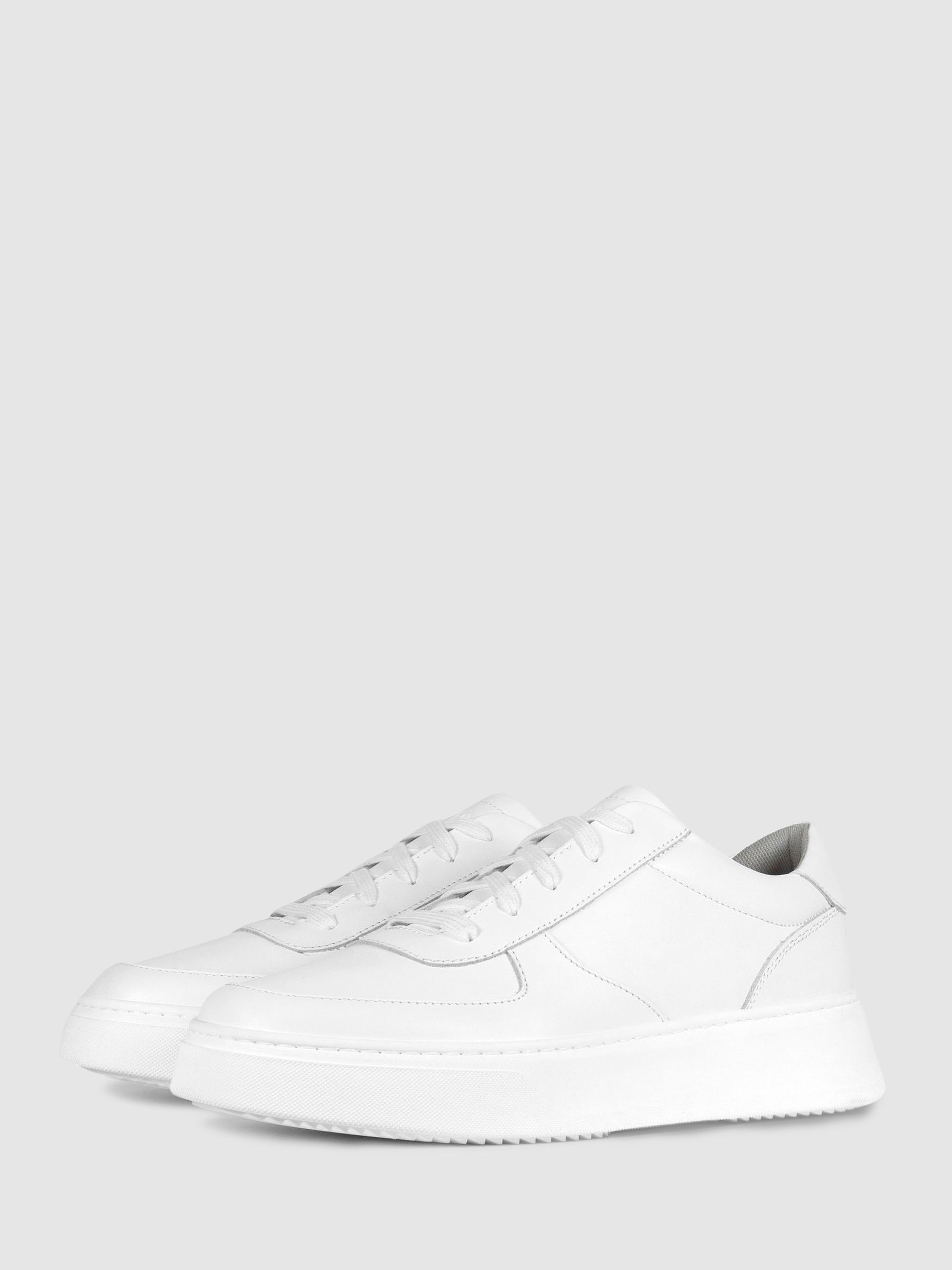 Unseen Footwear Leather Marais Trainers in White