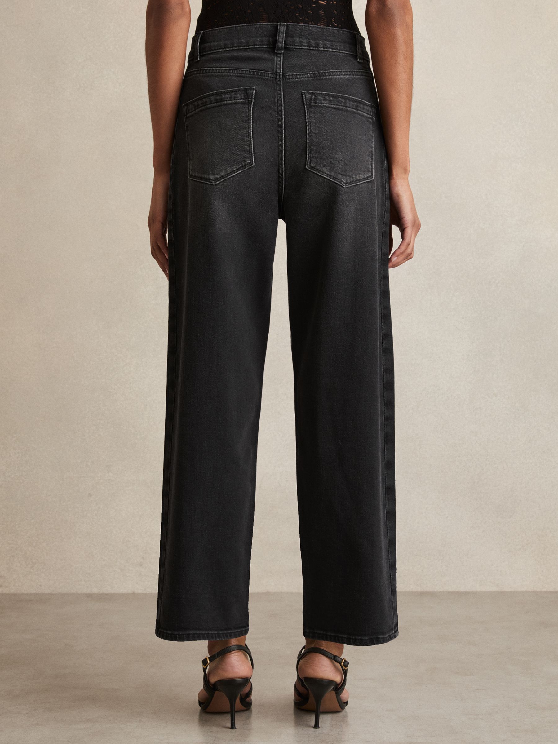 Petite Barrel-Leg Seam Jeans in Washed Grey