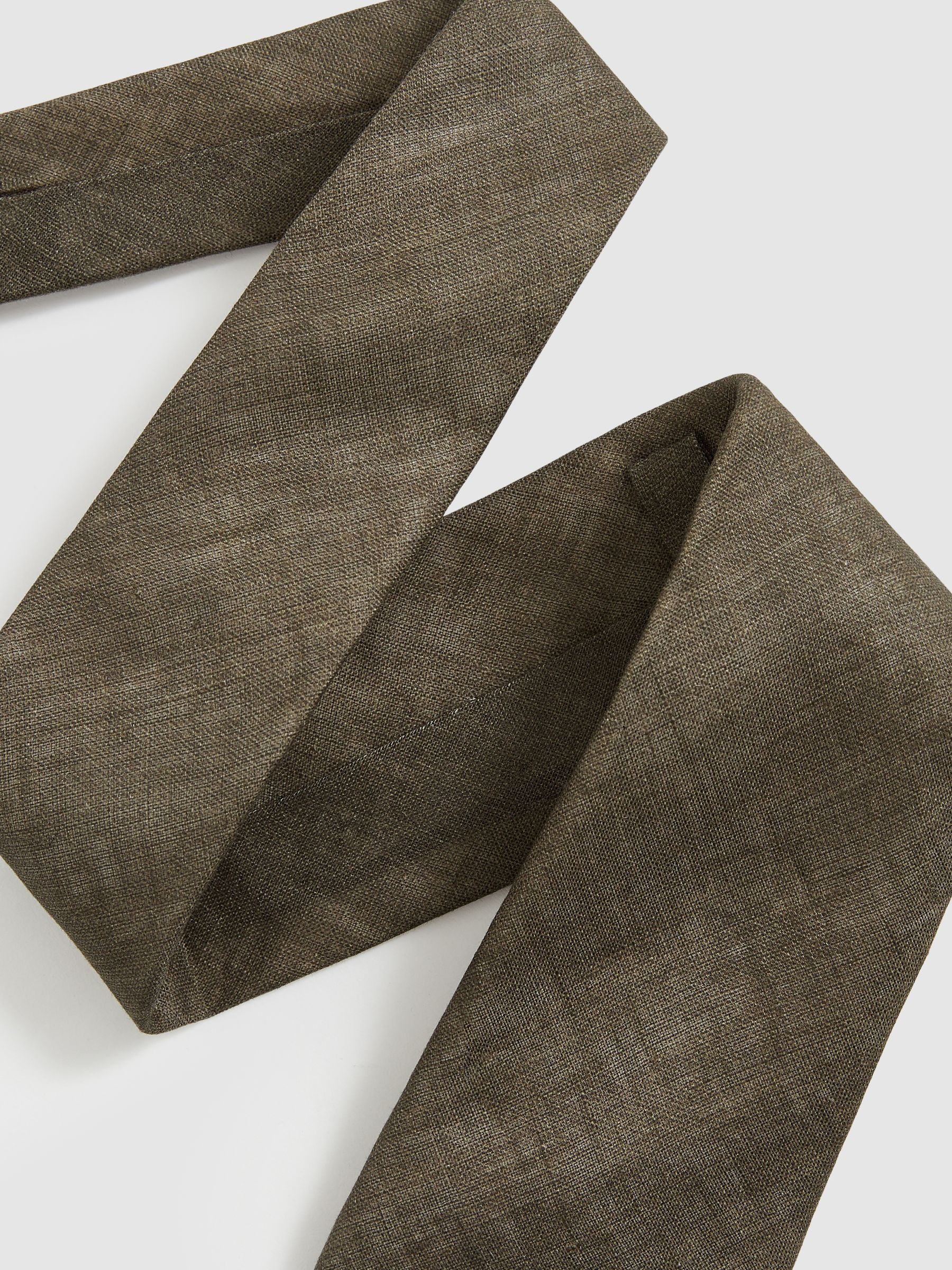 Linen Textured Tie in Olive