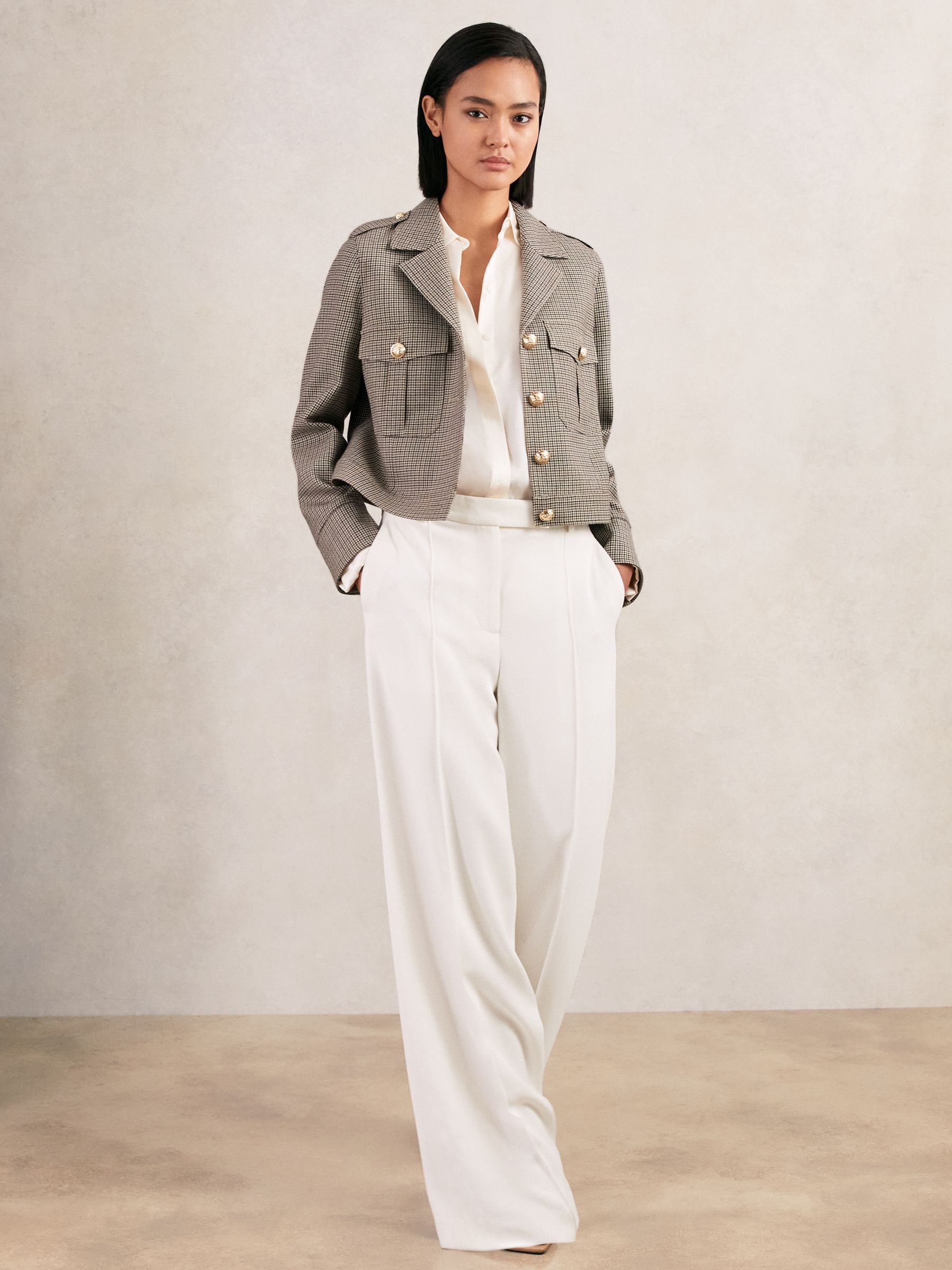 Wool Twin-Pocket Cropped Jacket in Neutral Check