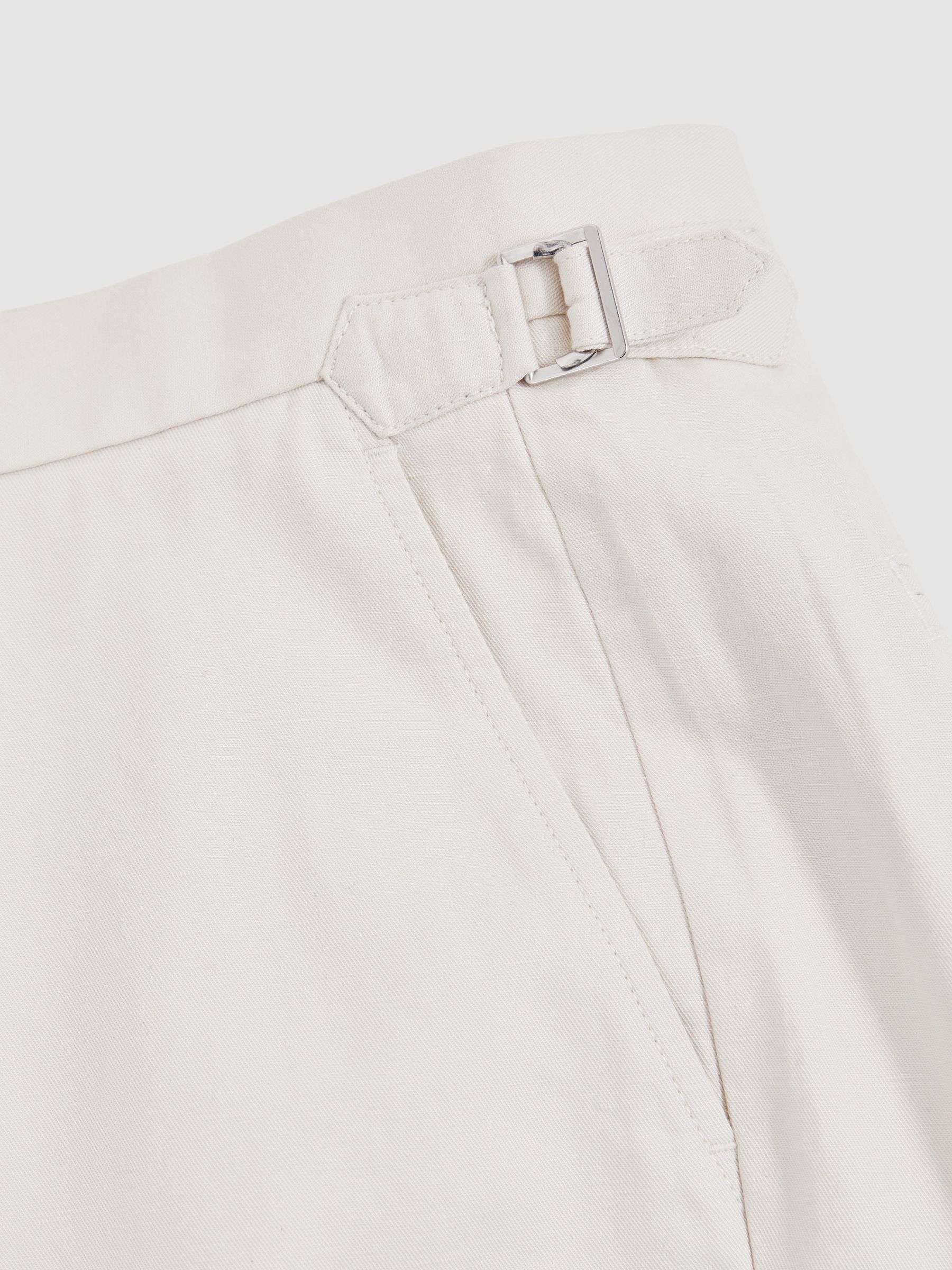 Cotton-Linen Tailored Shorts in Stone