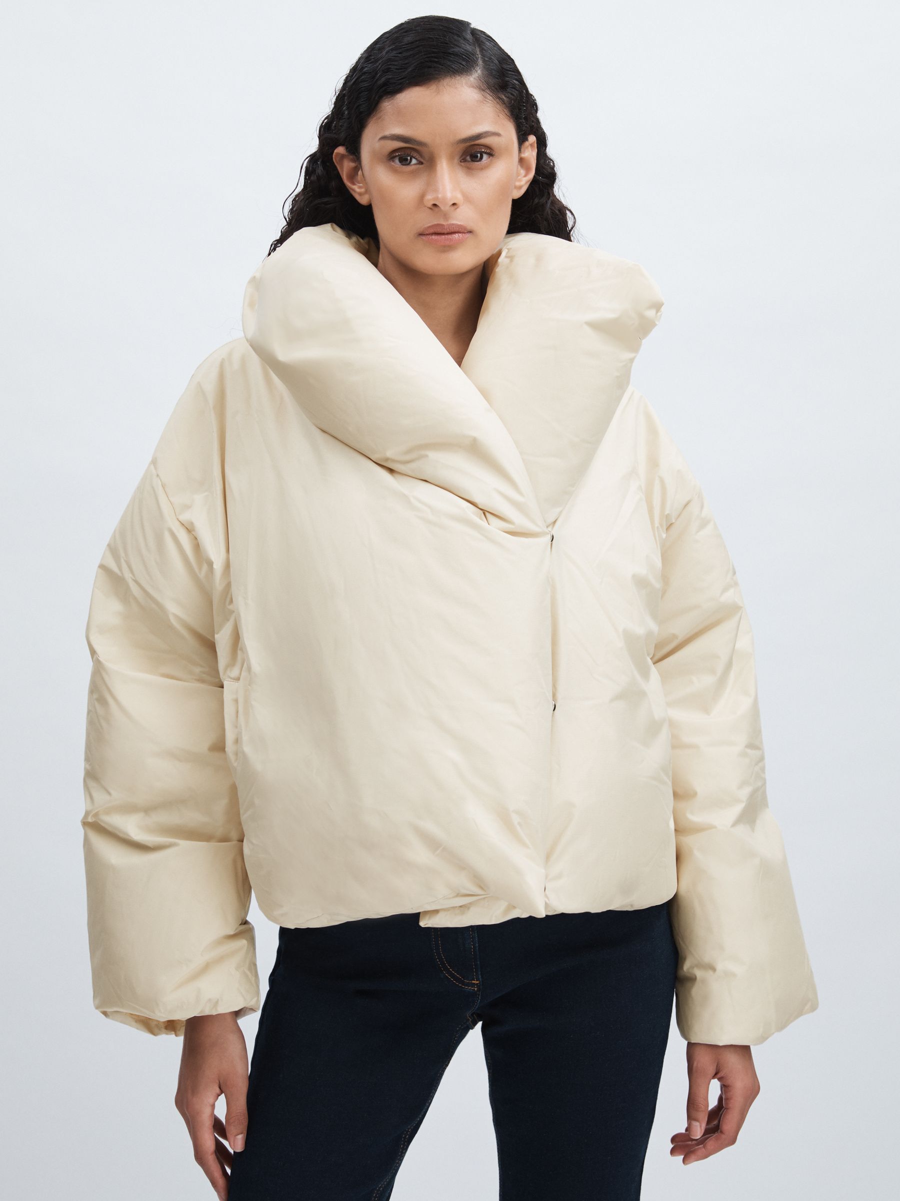 Meotine Oversized Puffer Jacket in Cream