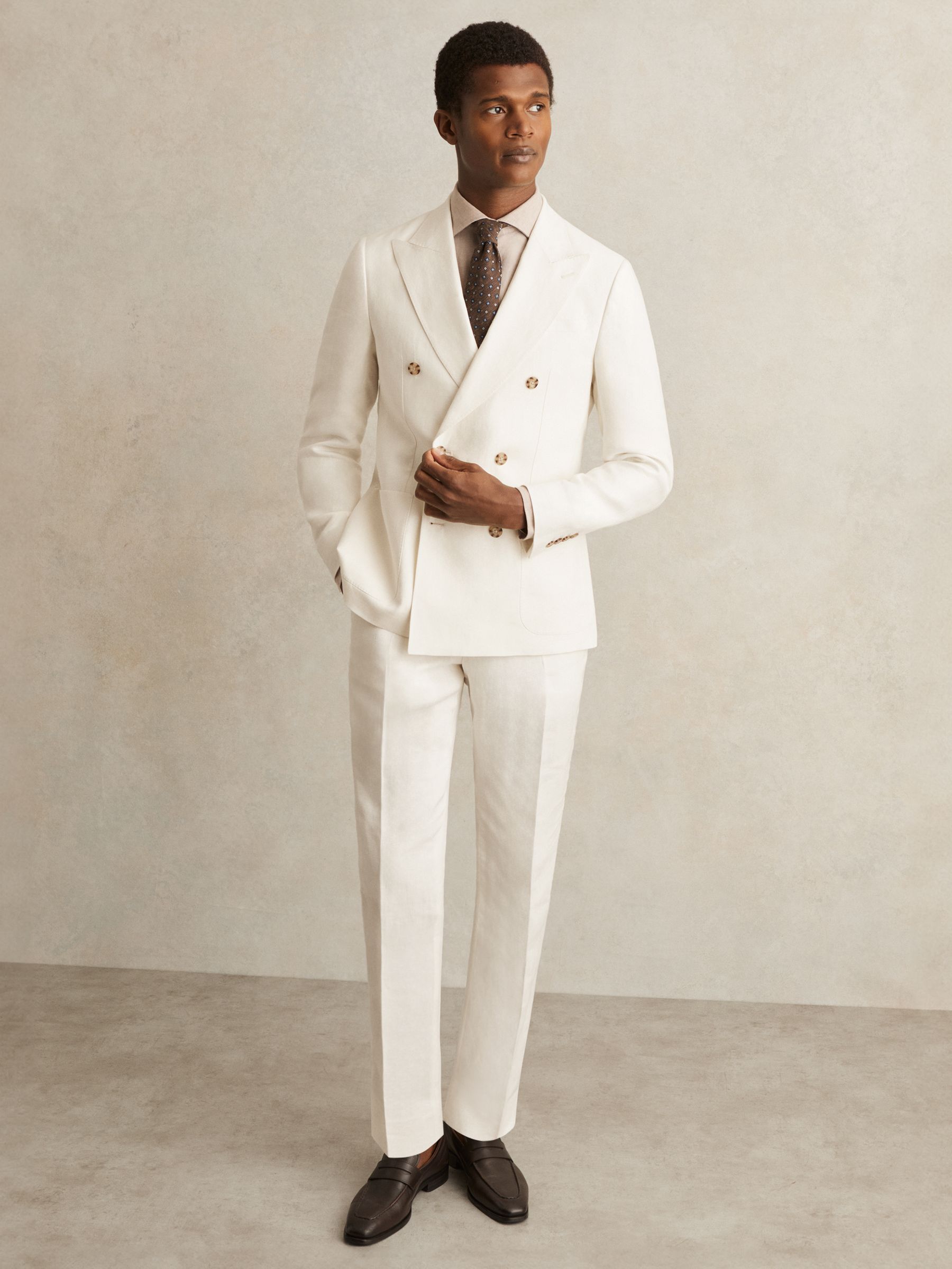 Linen Double-Breasted Suit Blazer Slim-Fit in Herringbone in White