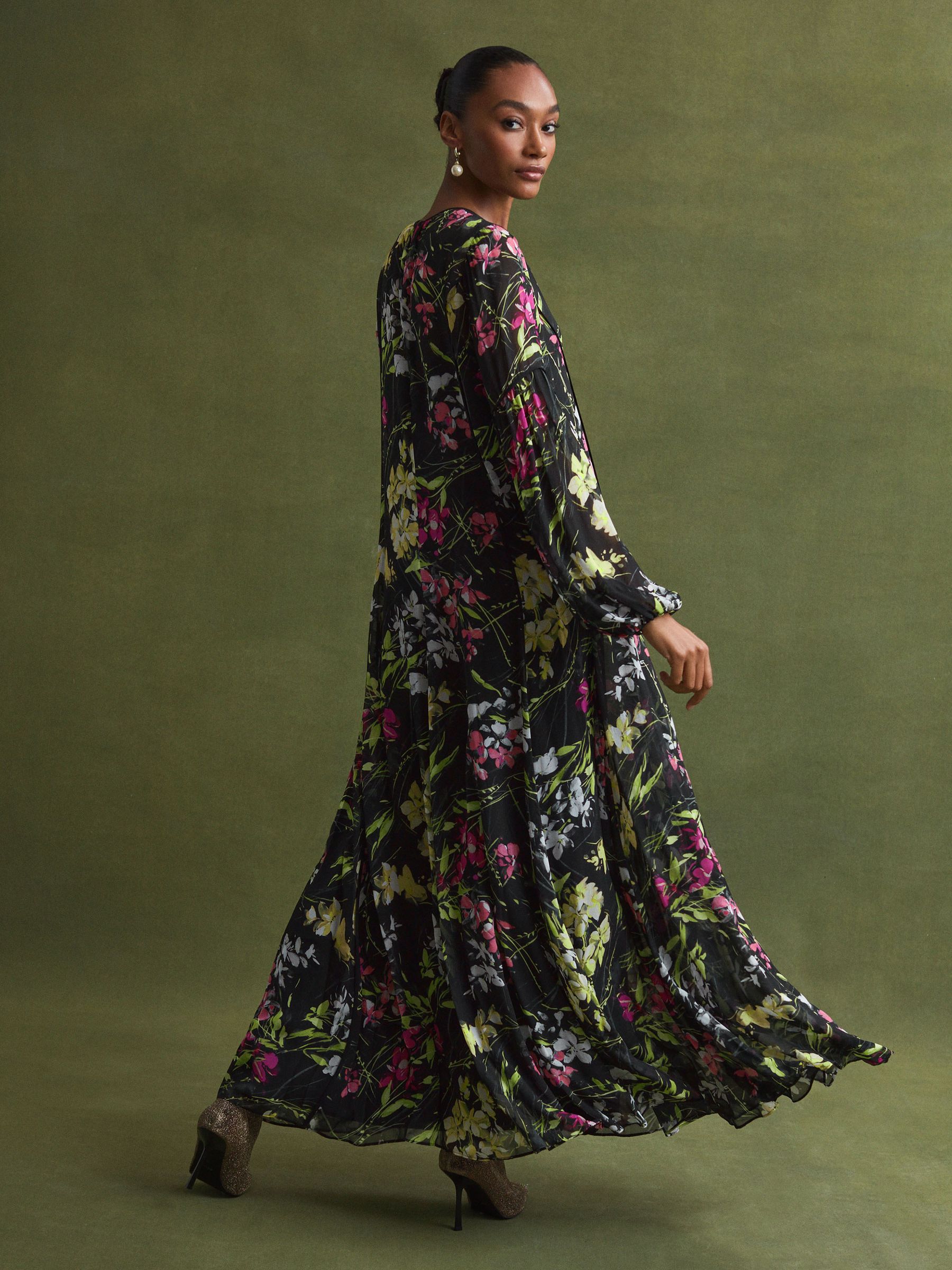 Florere Printed Maxi Dress in Black