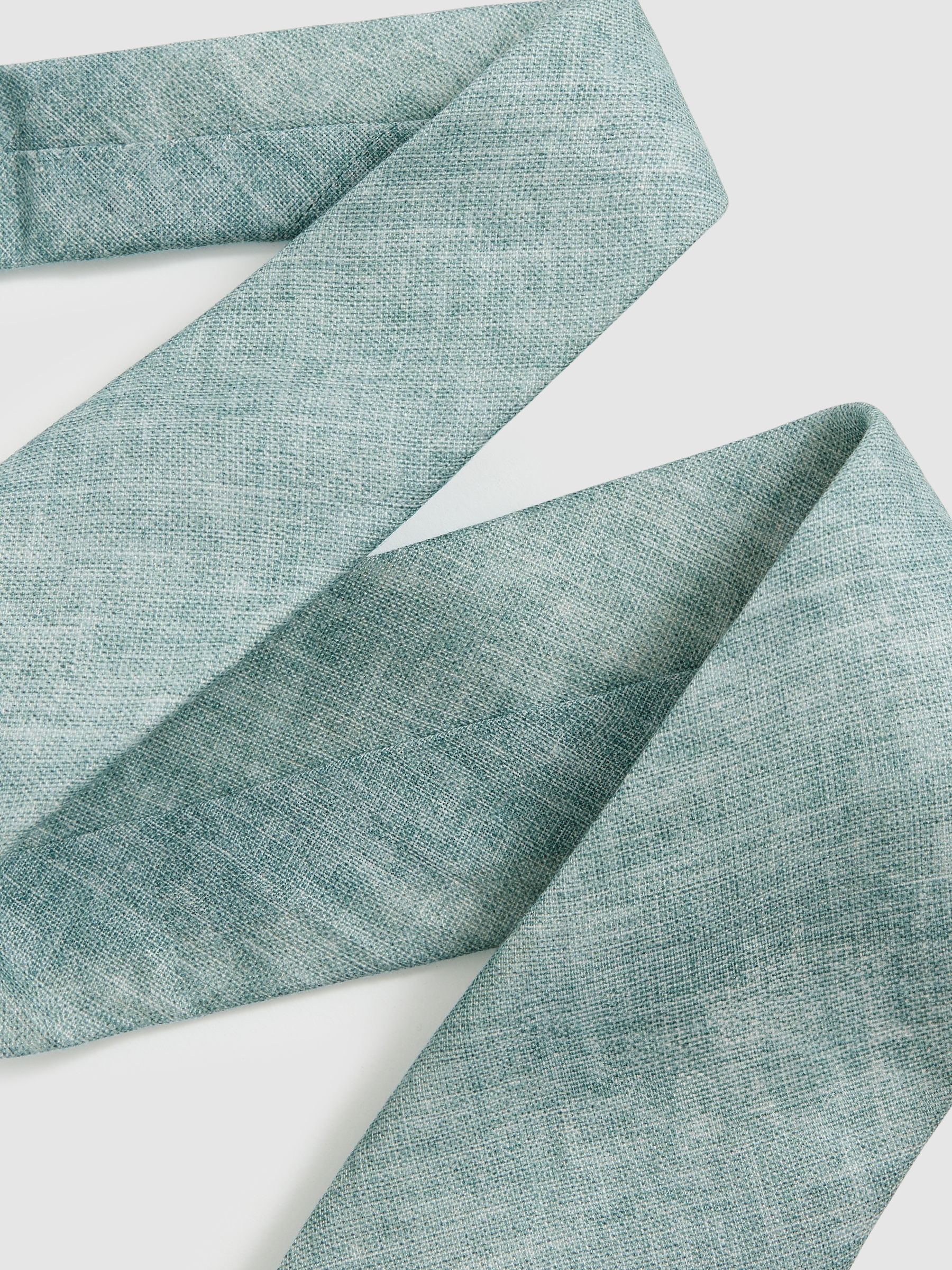 Linen Textured Tie in Soft Sage