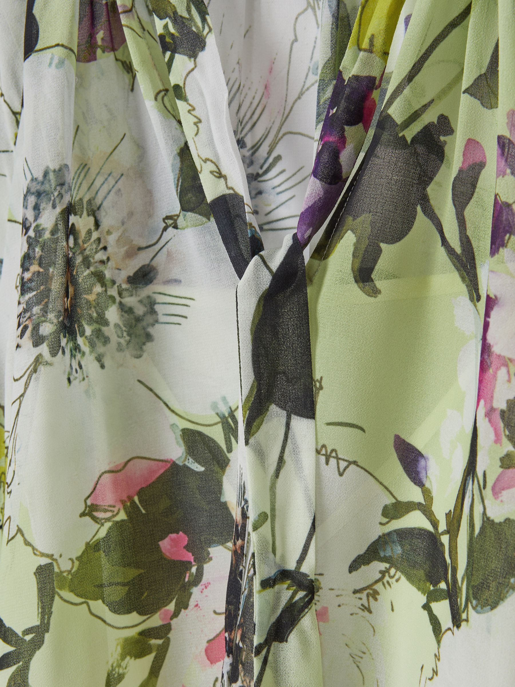 Florere Printed Tie Neck Blouse in Multi