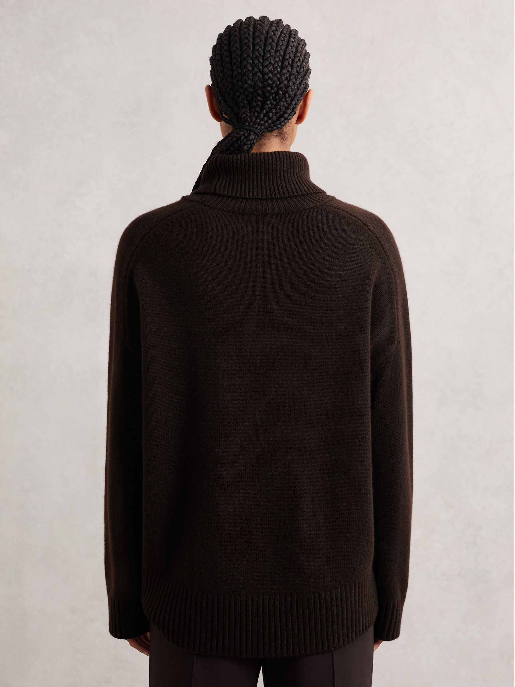Wool-Cashmere Roll-Neck Jumper in Chocolate Brown