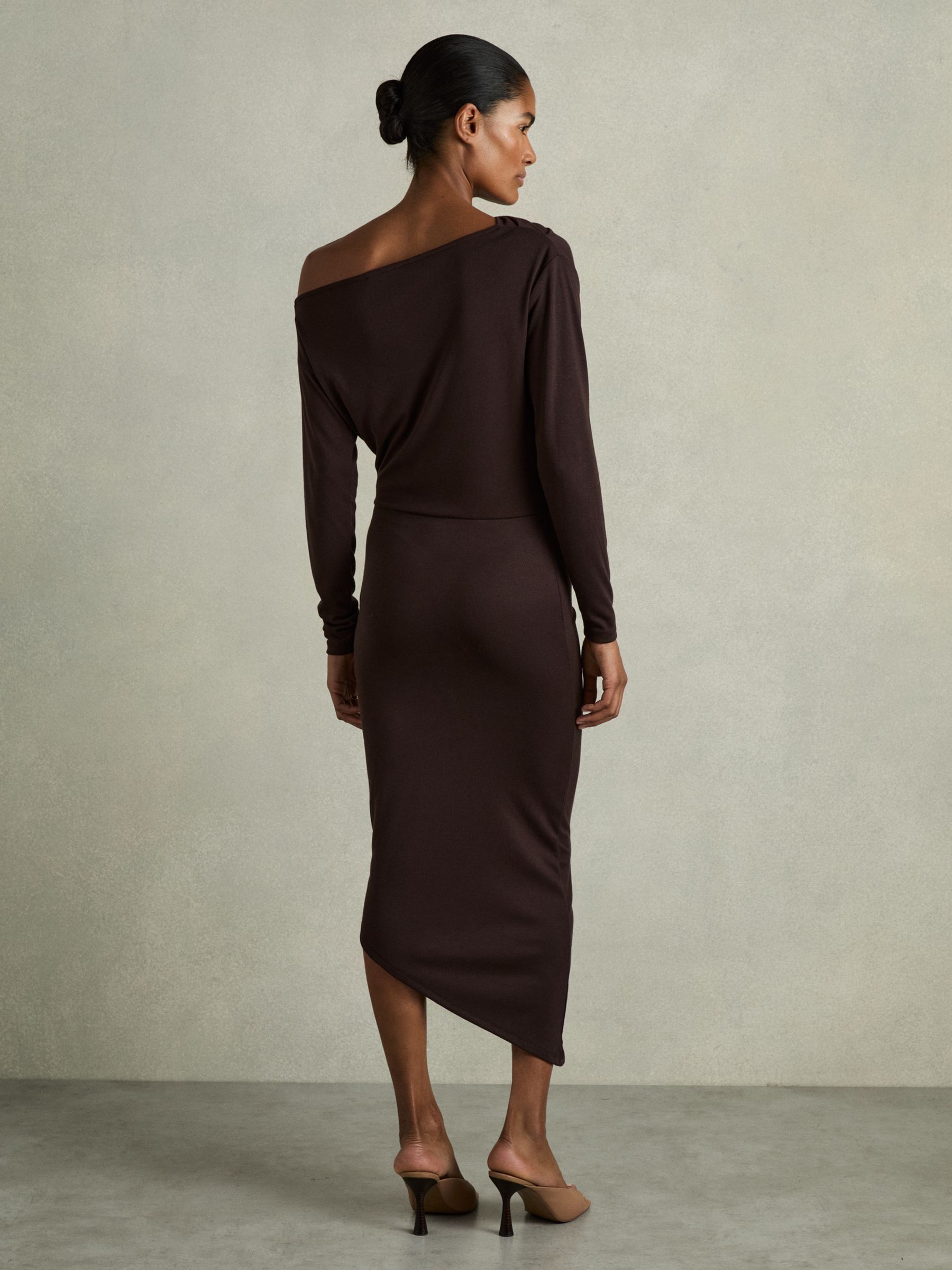 Off-The-Shoulder Ruched Jersey Midi Dress in Brown