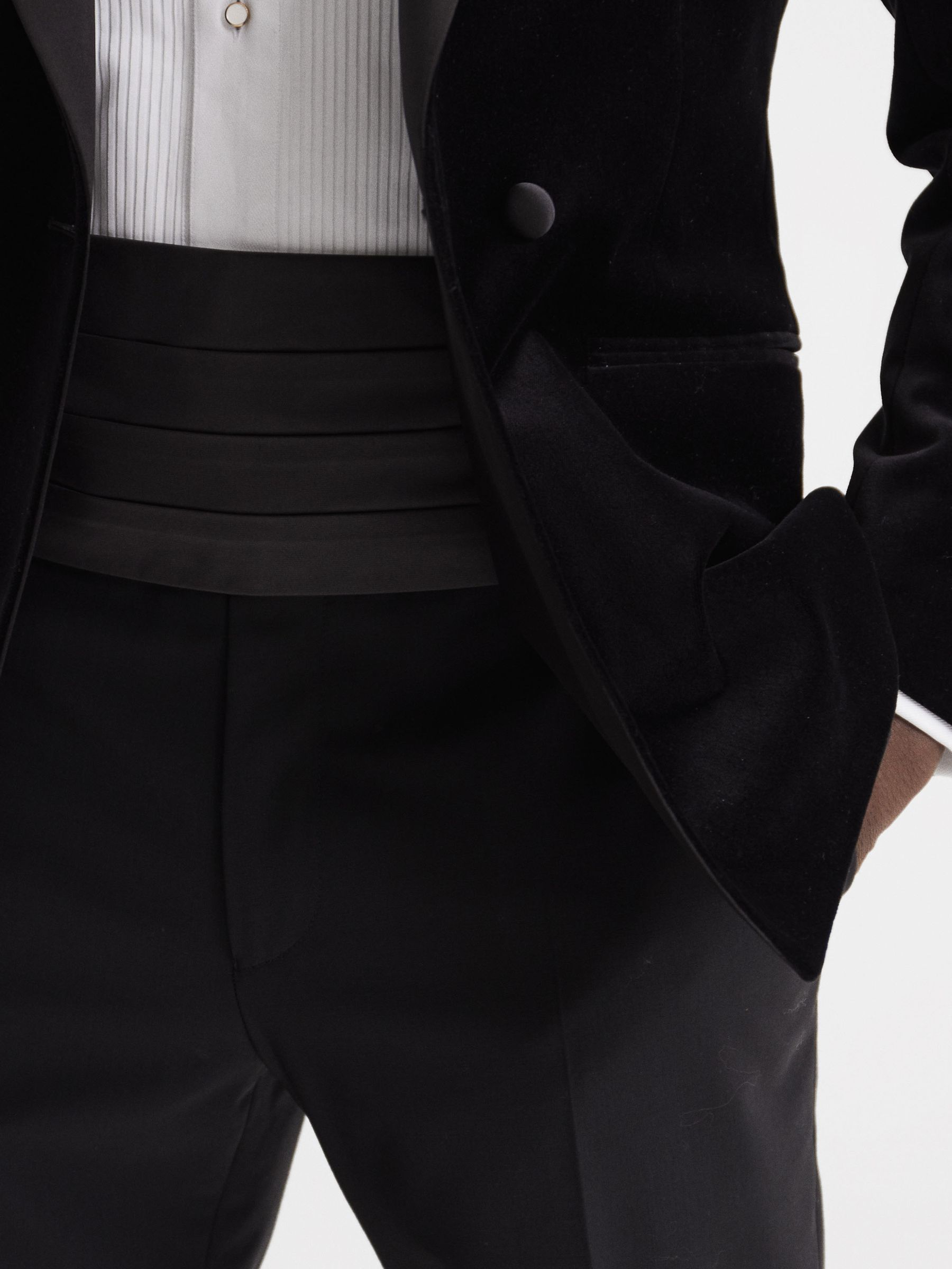 Silk Cummerbund in Black