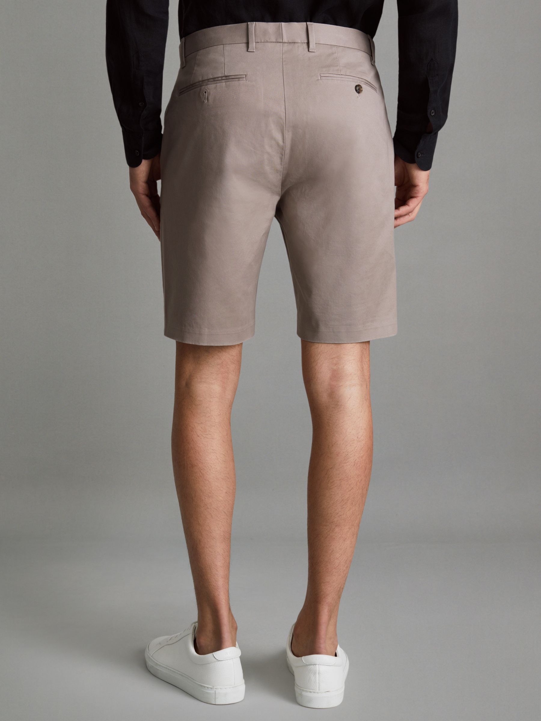 Cotton Chino Shorts with Stretch in Mushroom Brown
