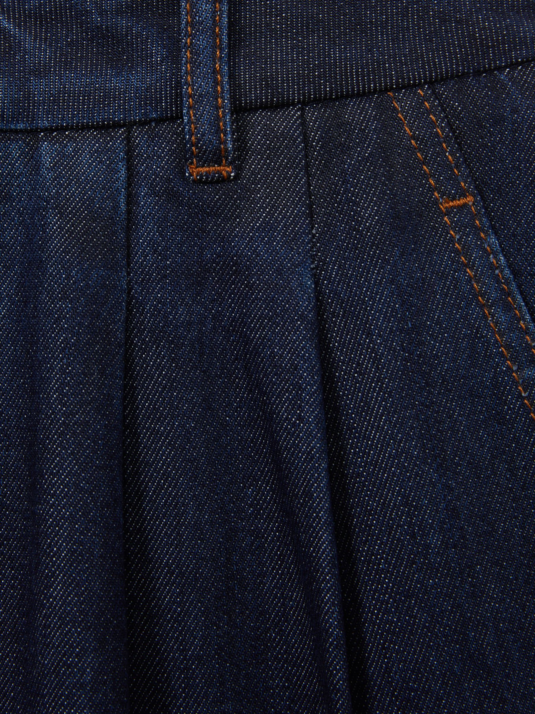 Petite Double Pleat Wide Leg Jeans in Indigo