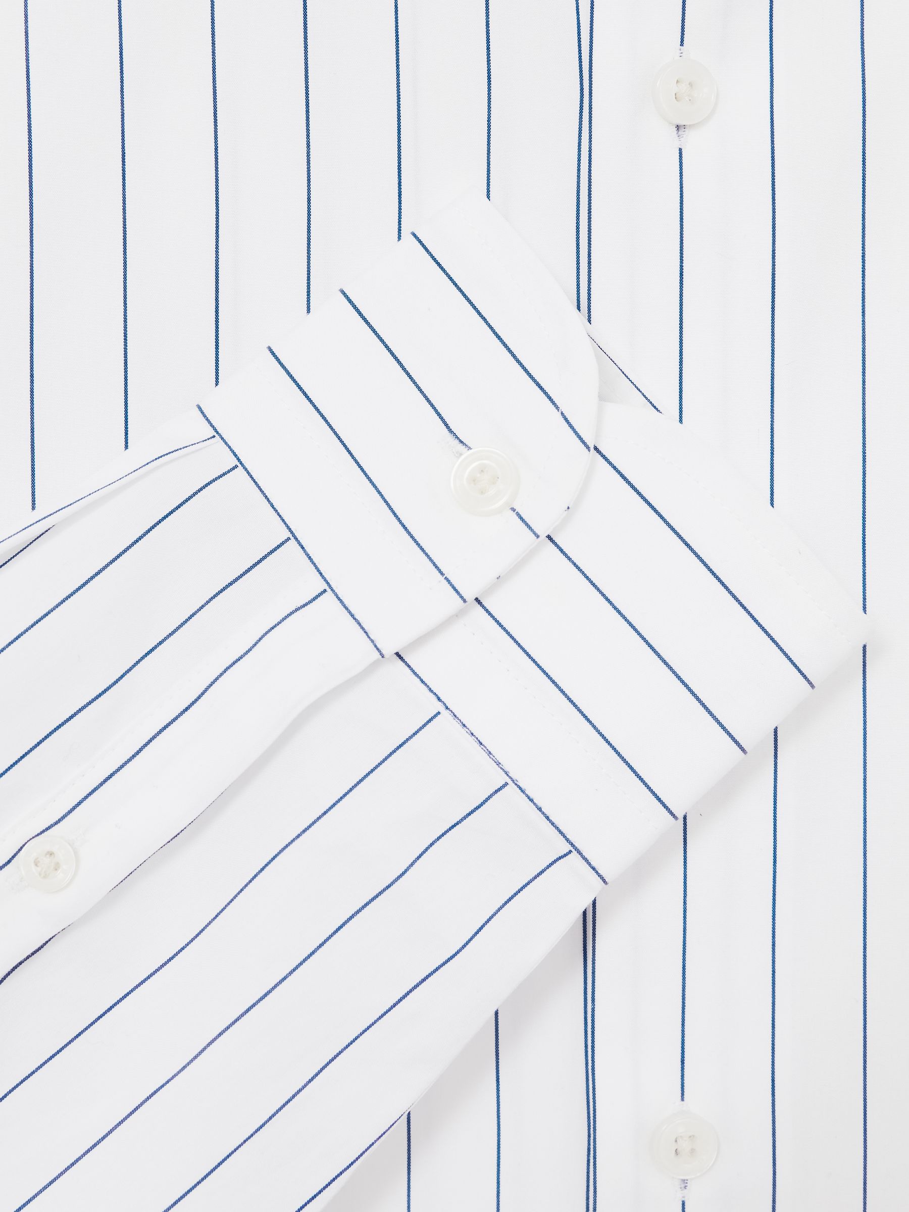 Cotton Cutaway Collar Stripe Shirt in Blue/White