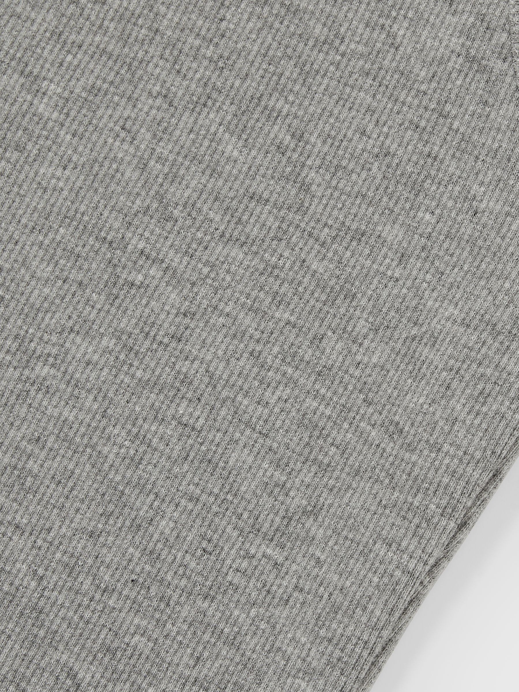 Stretch-Cotton Low-Back Vest in Grey Marl