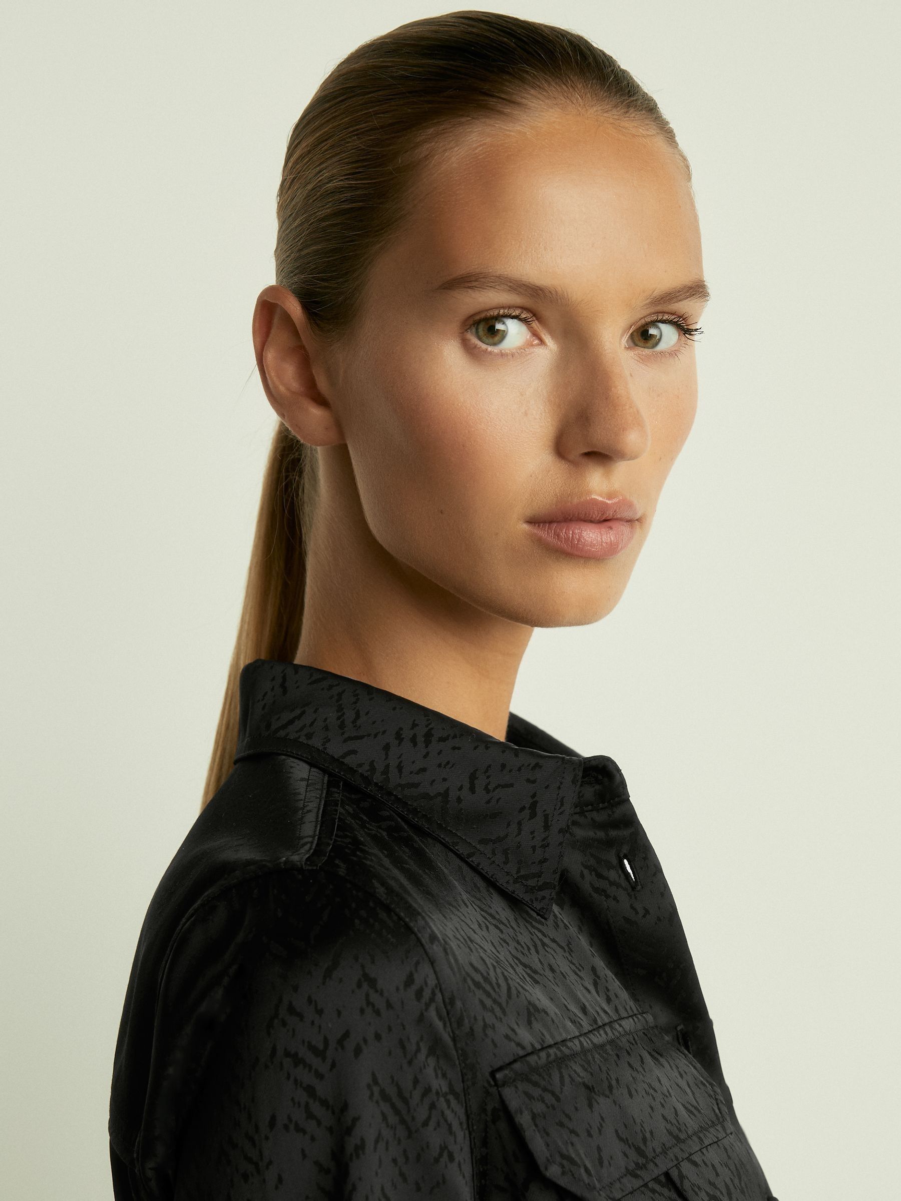 Herringbone-Jacquard Satin Shirt in Black