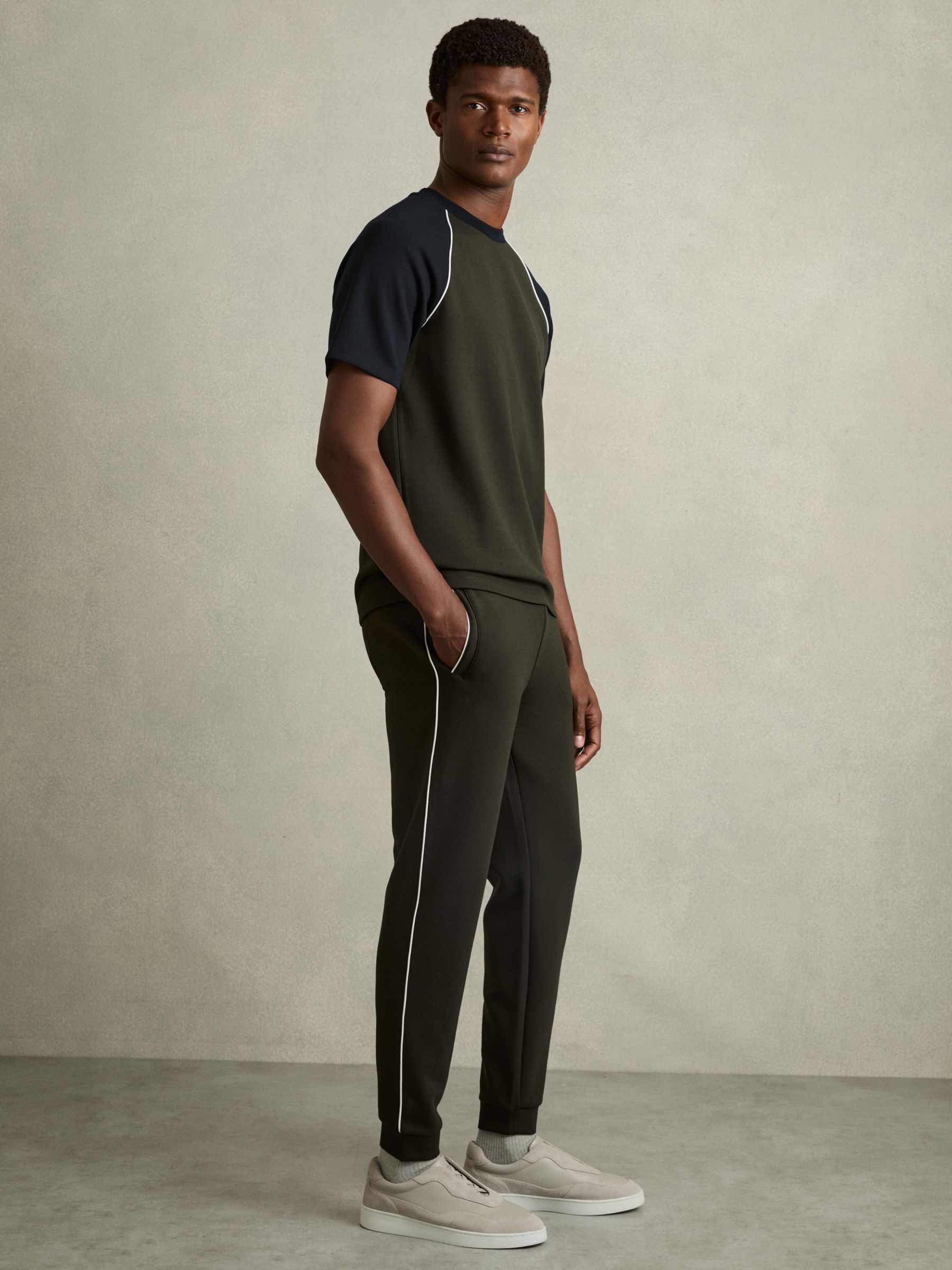 Interlock Piped Drawstring Joggers in Forest Green