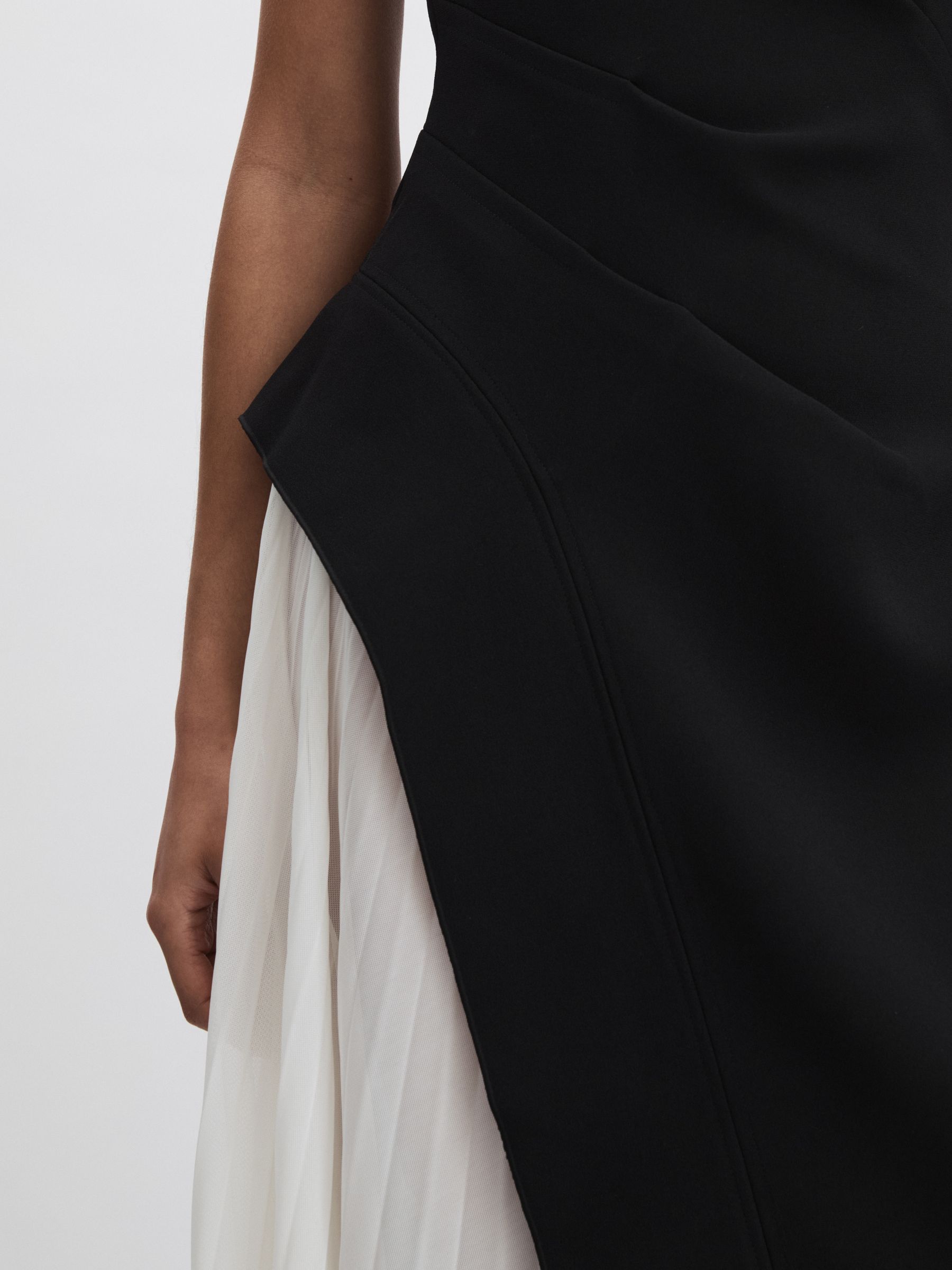 Sudden Midi Dress with Contrast Skirt in Black/Cream