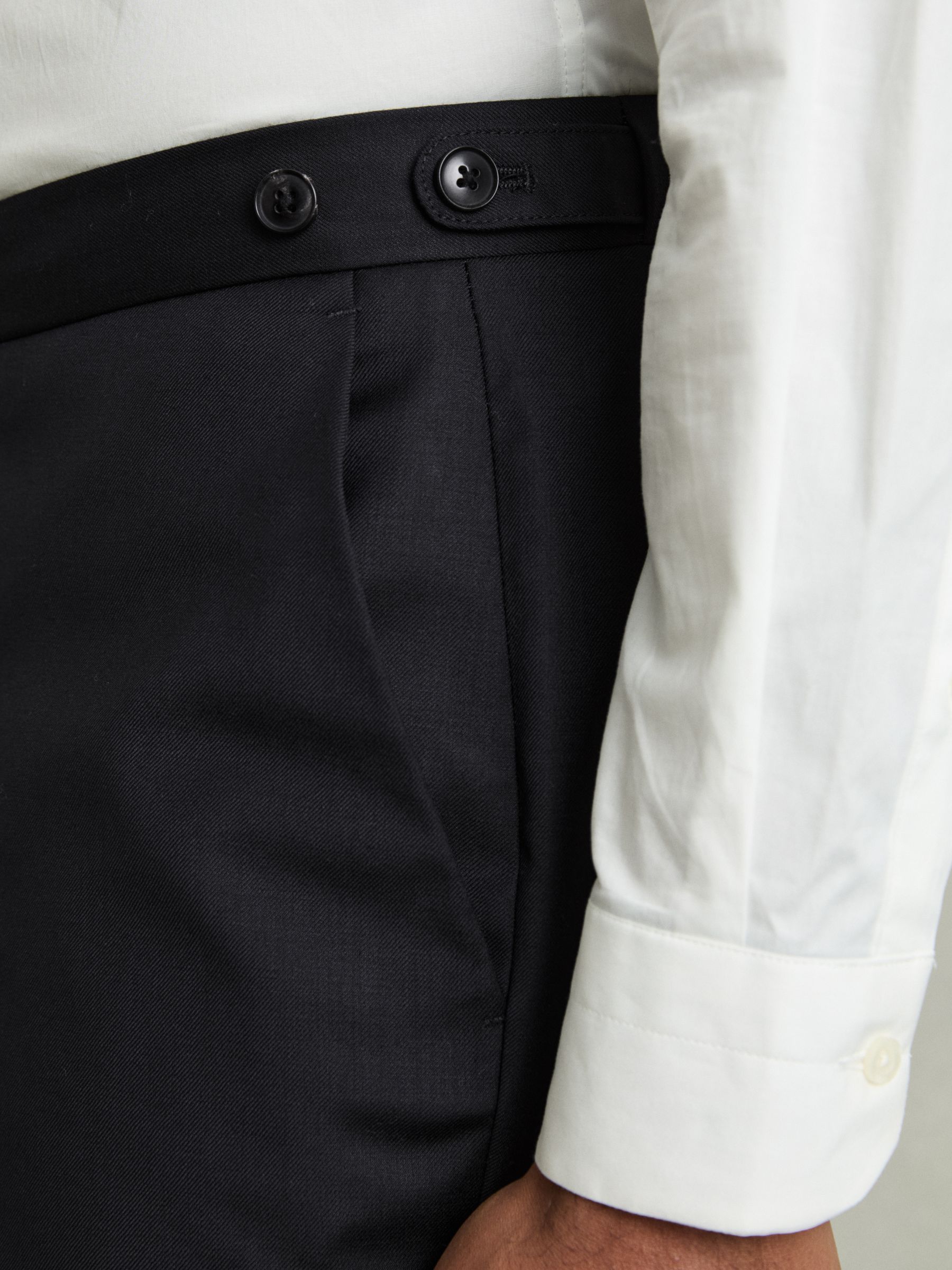 Wool-Blend Slim-Fit Suit Trousers in Navy