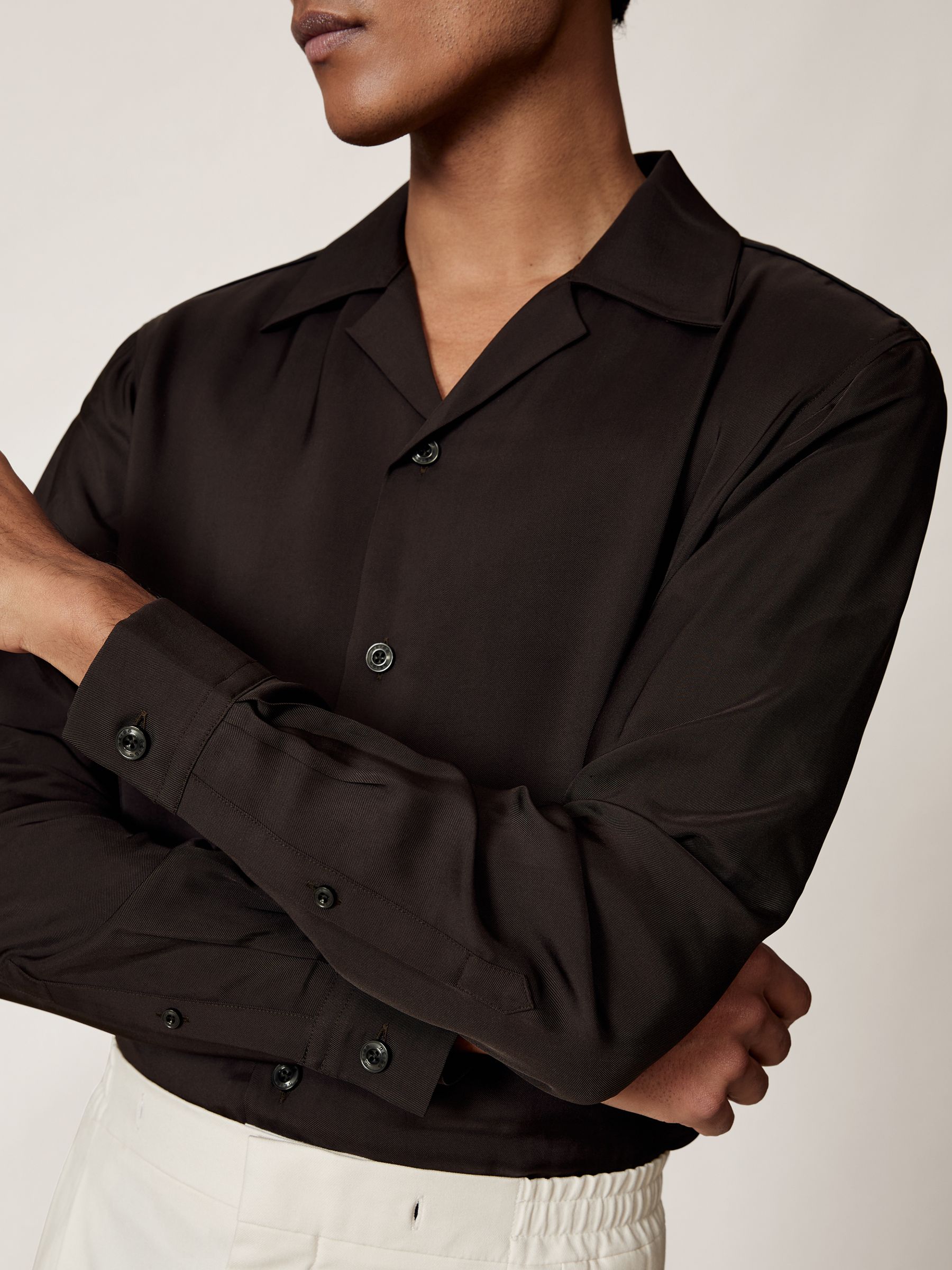 Shirt in Chocolate Brown