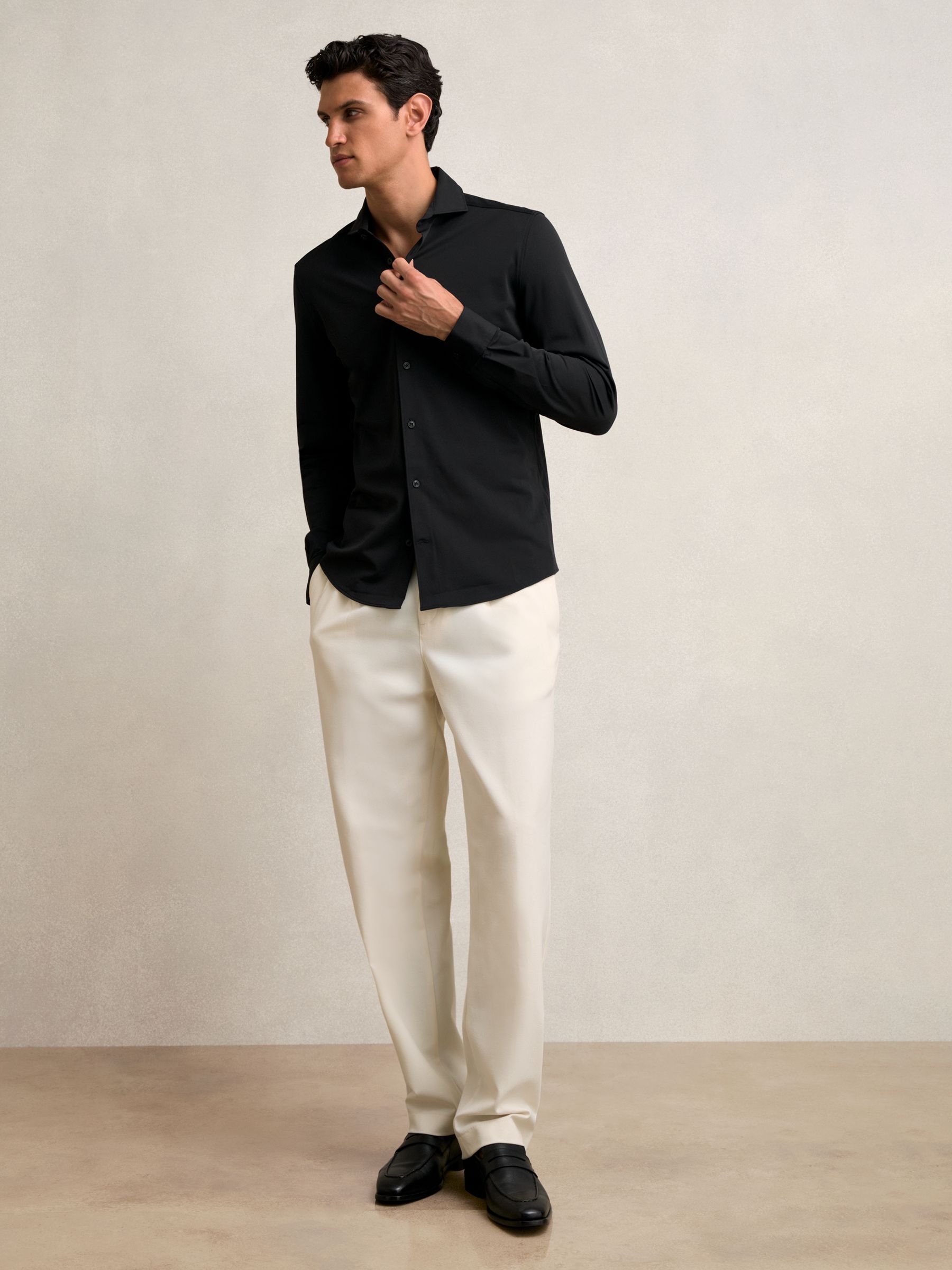 Stretch Jersey Cutaway-Collar Shirt in Black