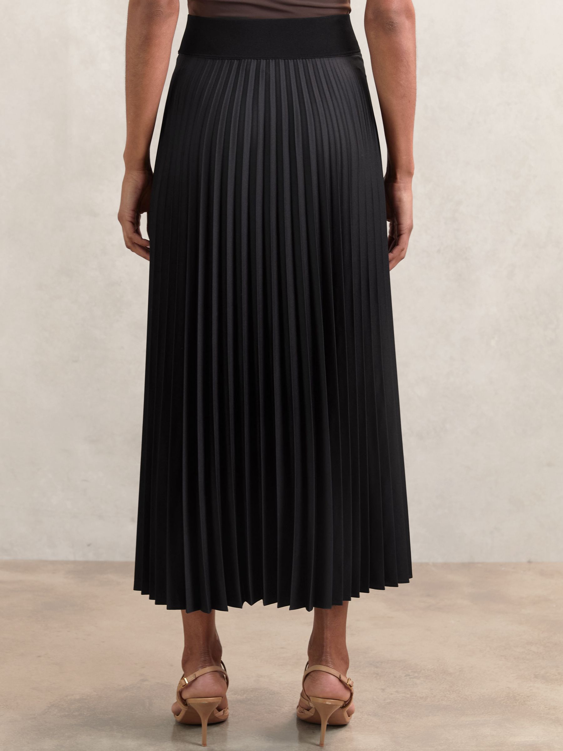 Pleated Midi Skirt in Black