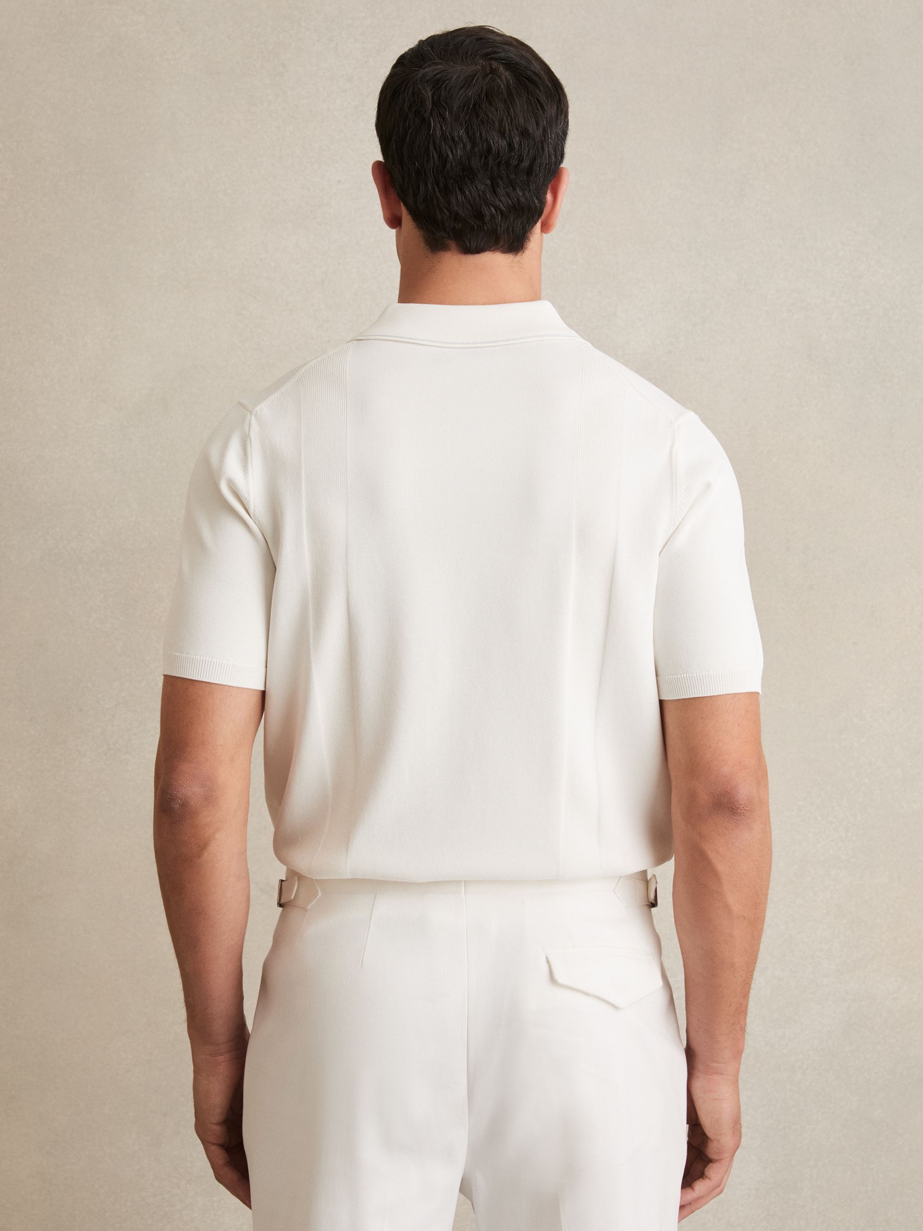 Colour-Block Knit Polo Shirt in Navy/White