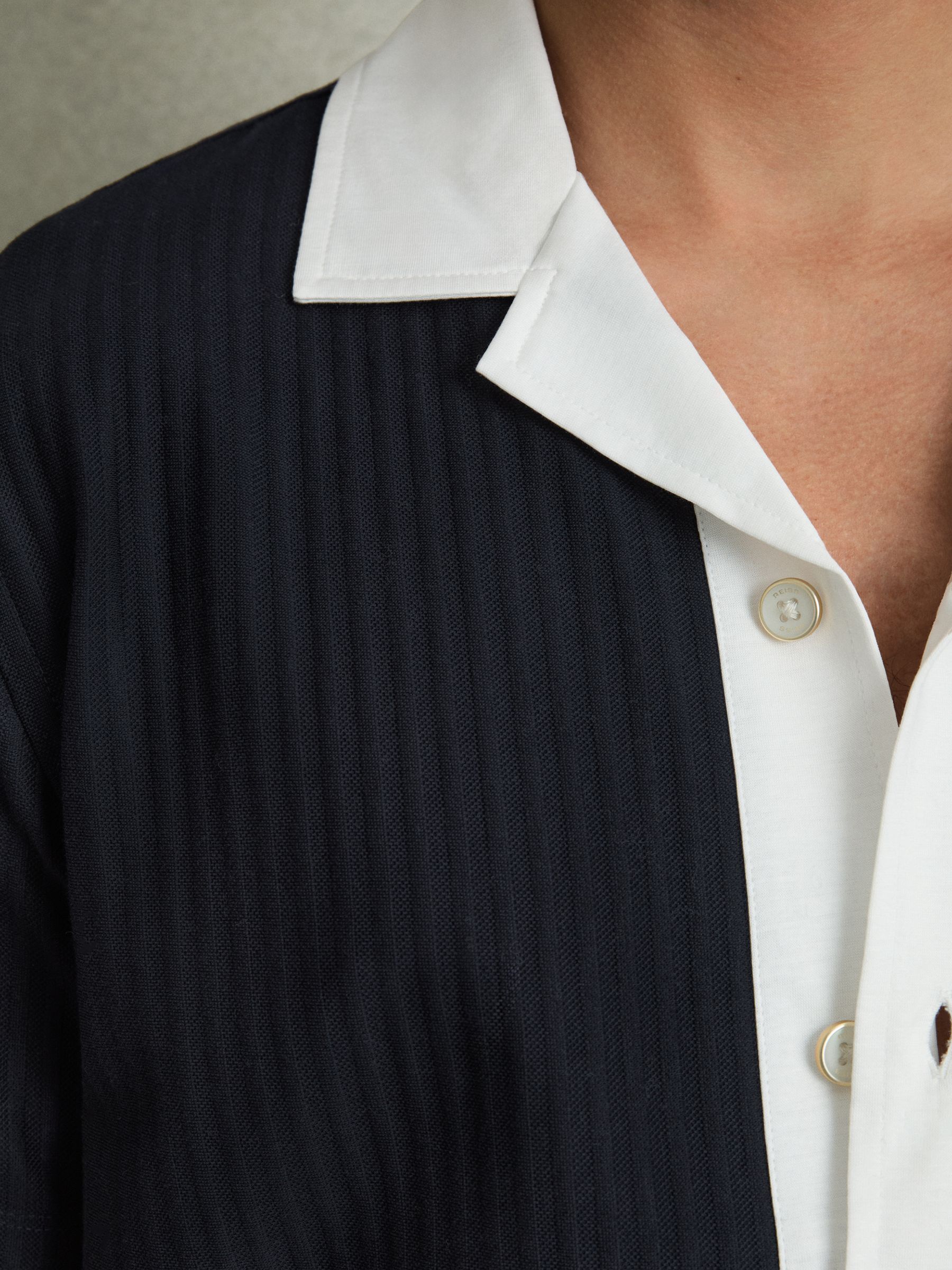 Cotton Textured Colour-Block Shirt in Navy/White