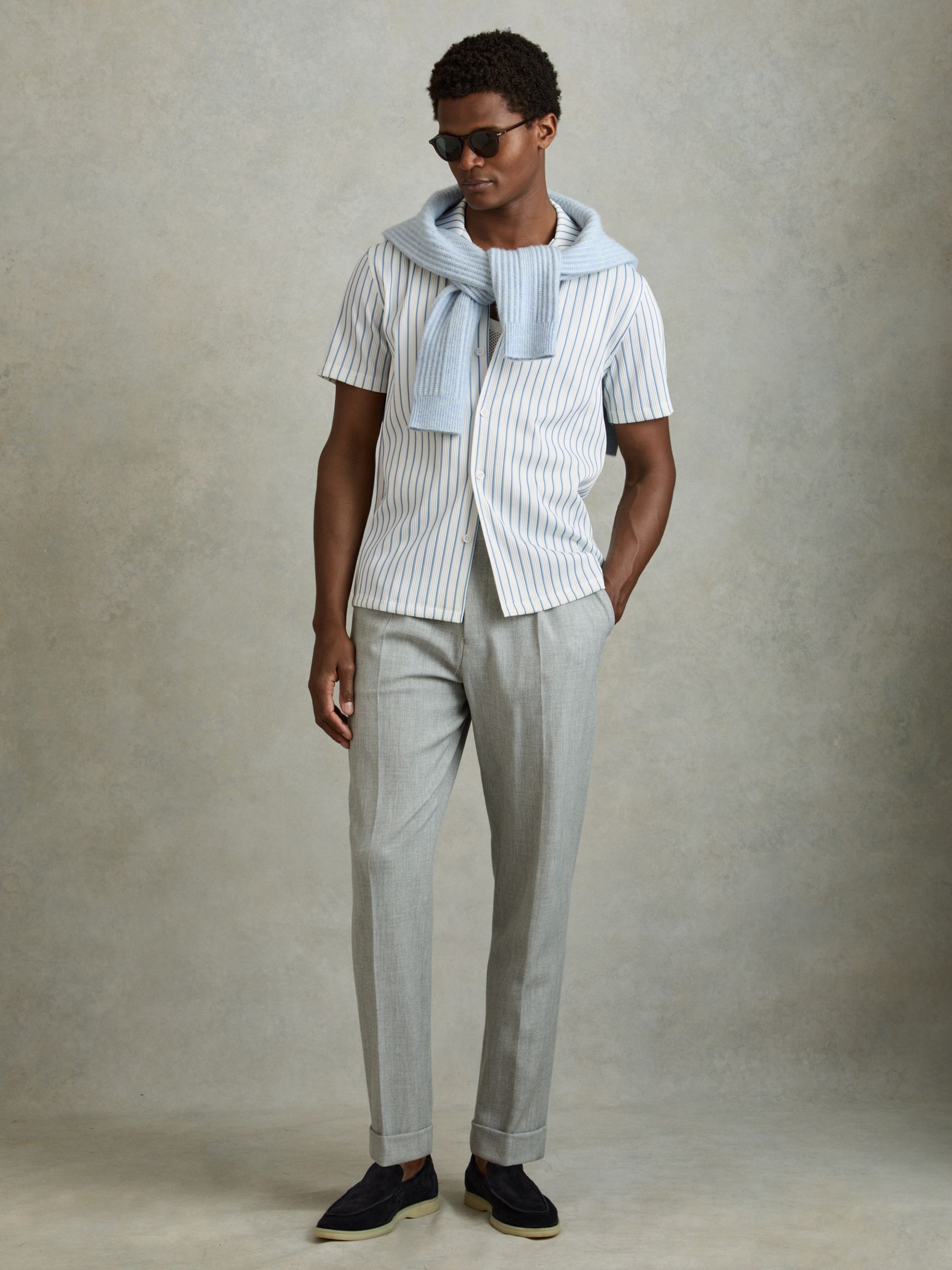 Ribbed Striped Cuban Collar Shirt in White/Soft Blue