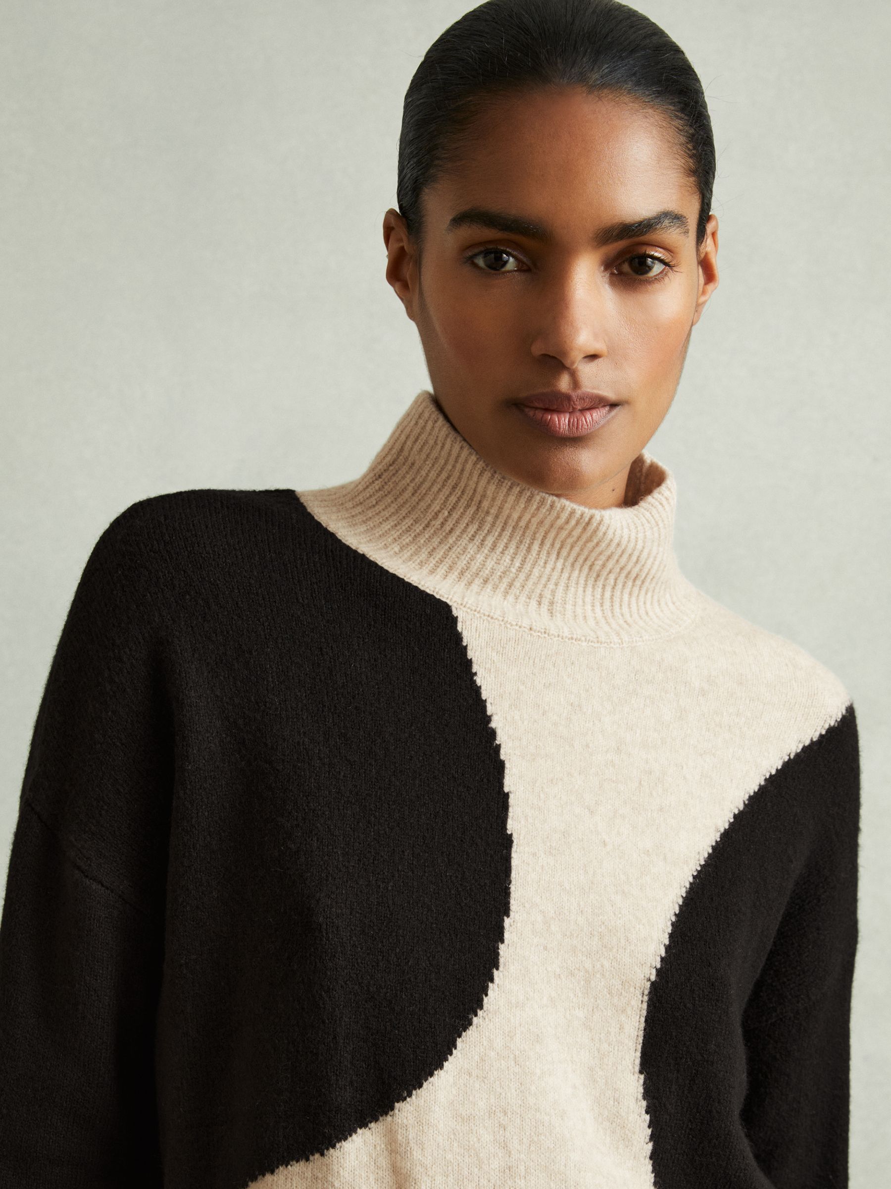 Colourblock Roll Neck Jumper in Oatmeal/Black