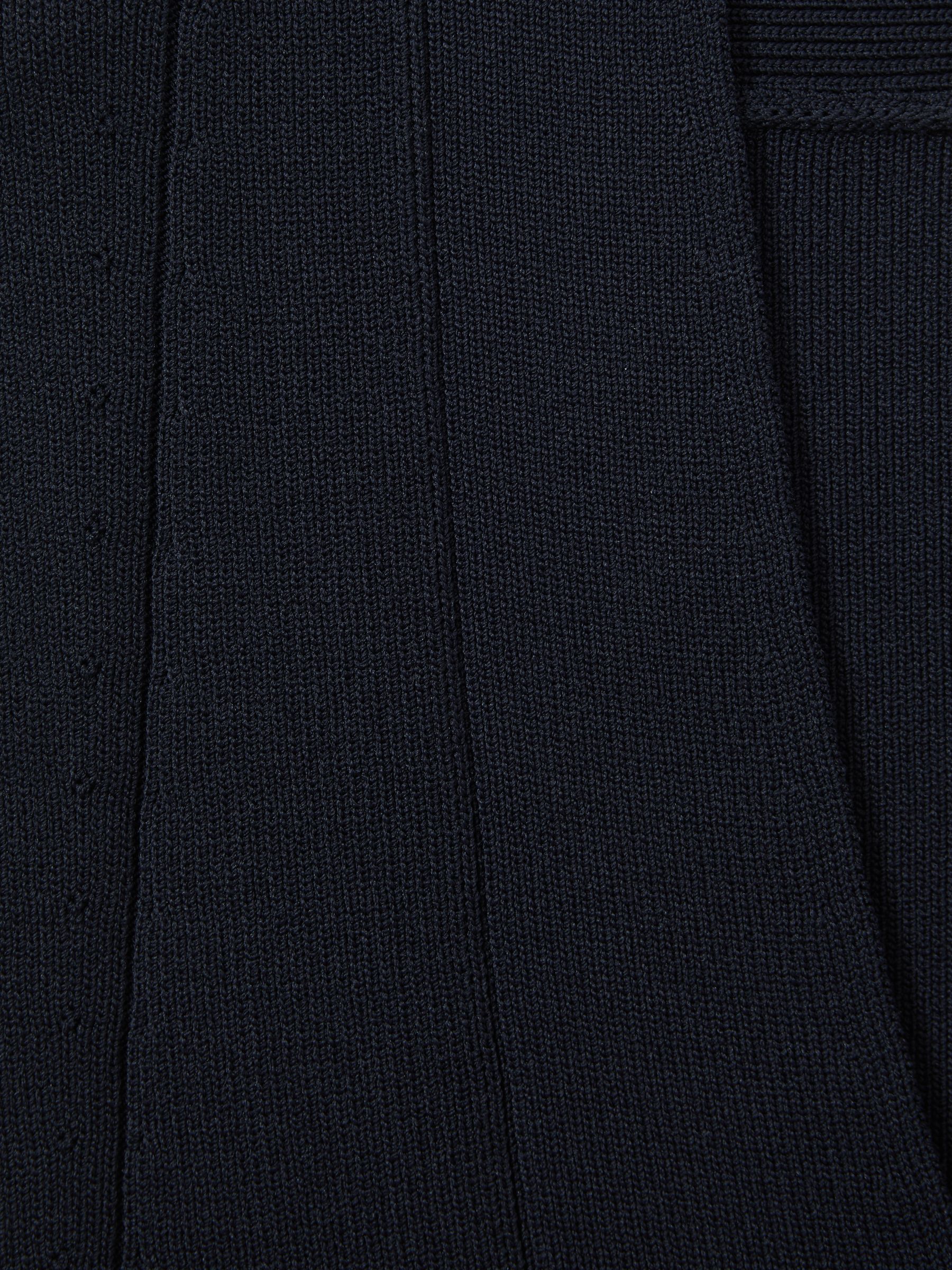 Knitted Sleeveless V-Neck Vest in Navy