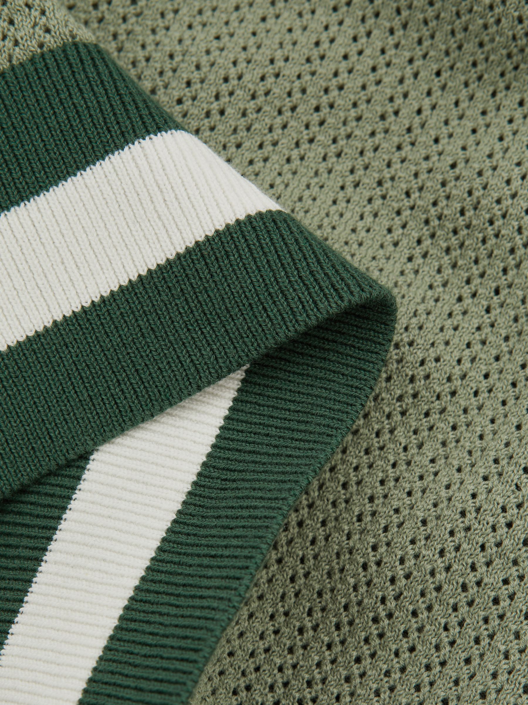 Reiss | Ché Knitted Half-Button Polo Shirt in Sage Green