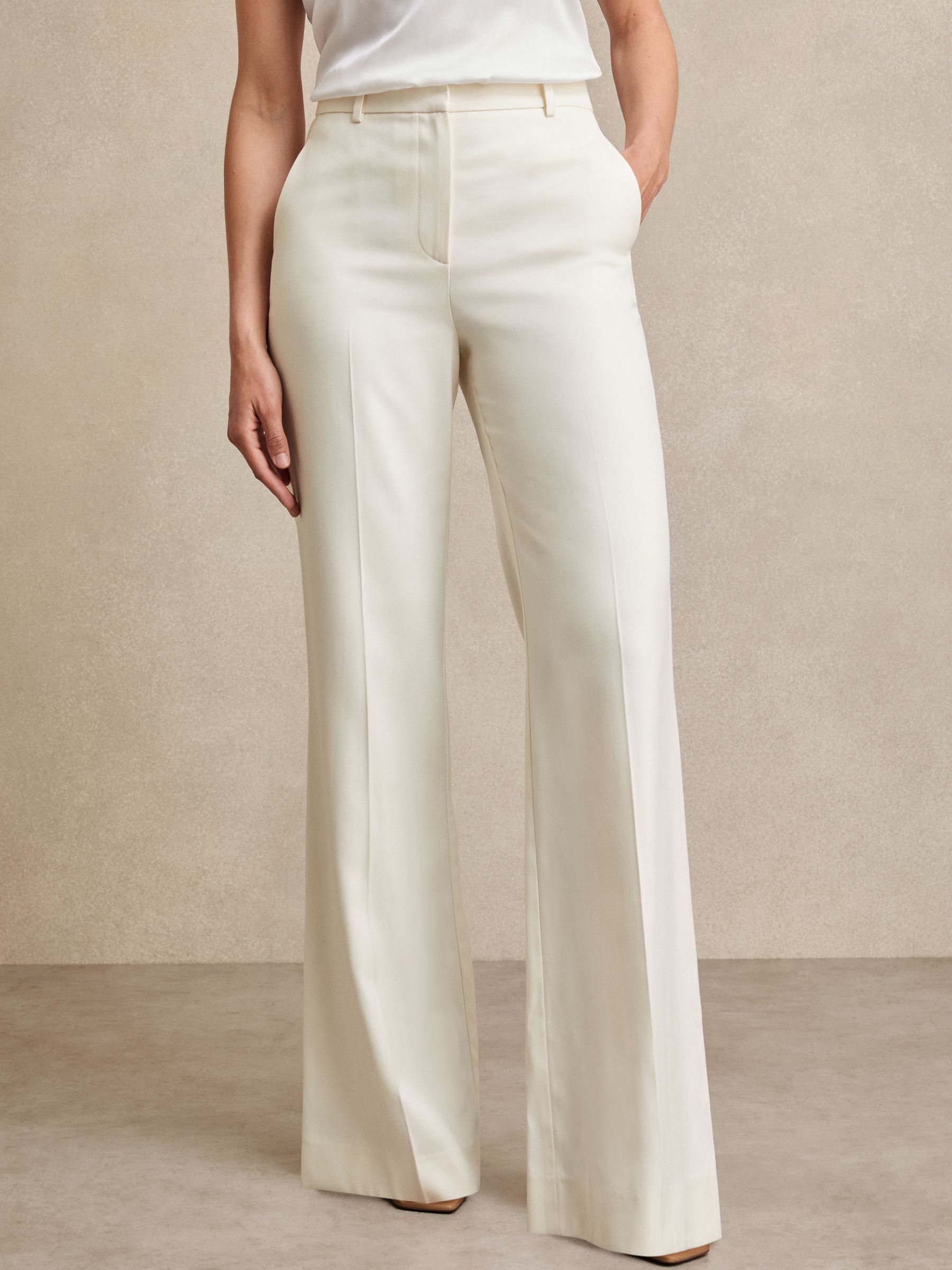 Petite Wide-Leg Tailored Trousers in Cream