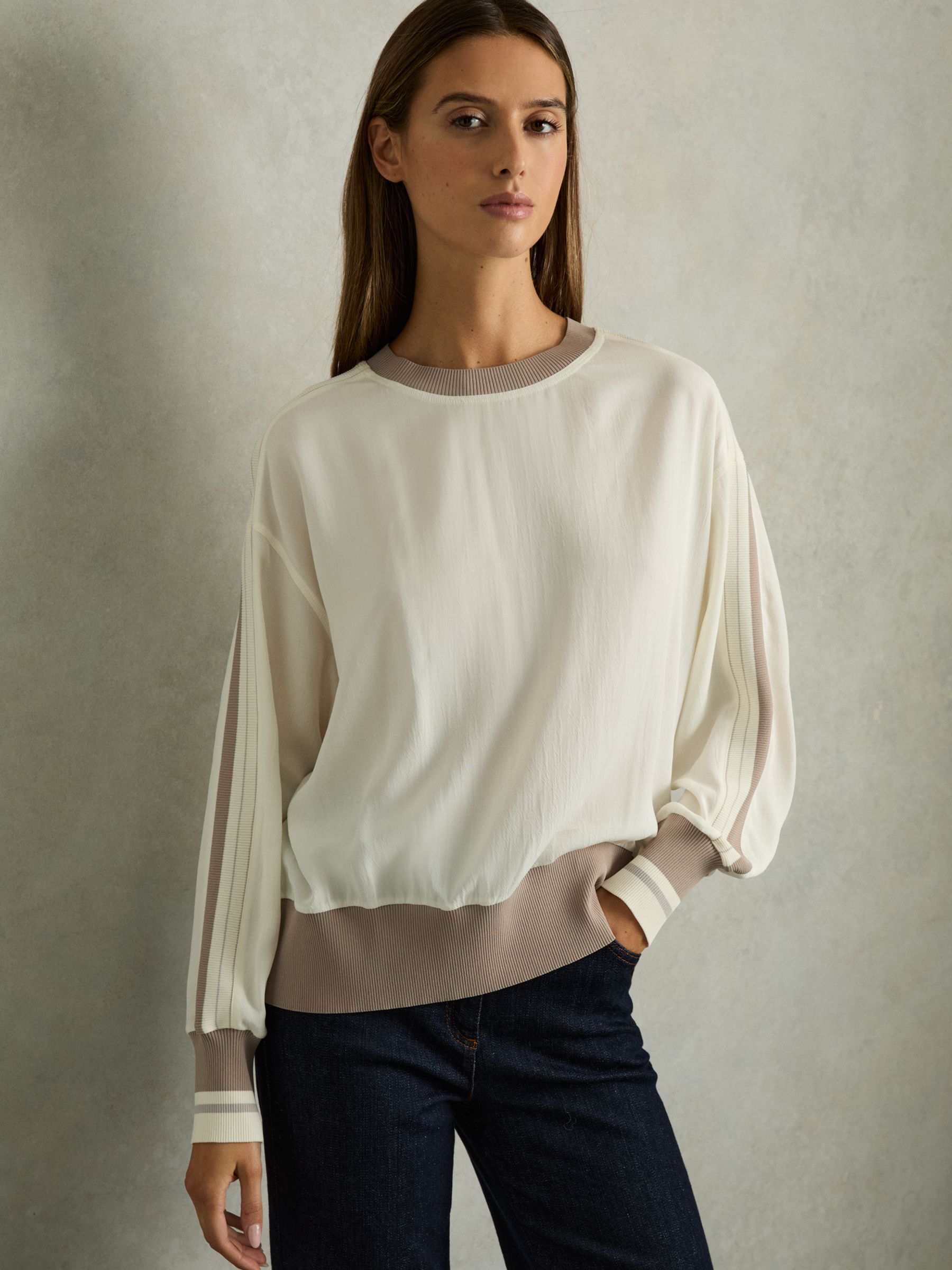 Lyocell Woven Contrast-Trim Top in Neutral