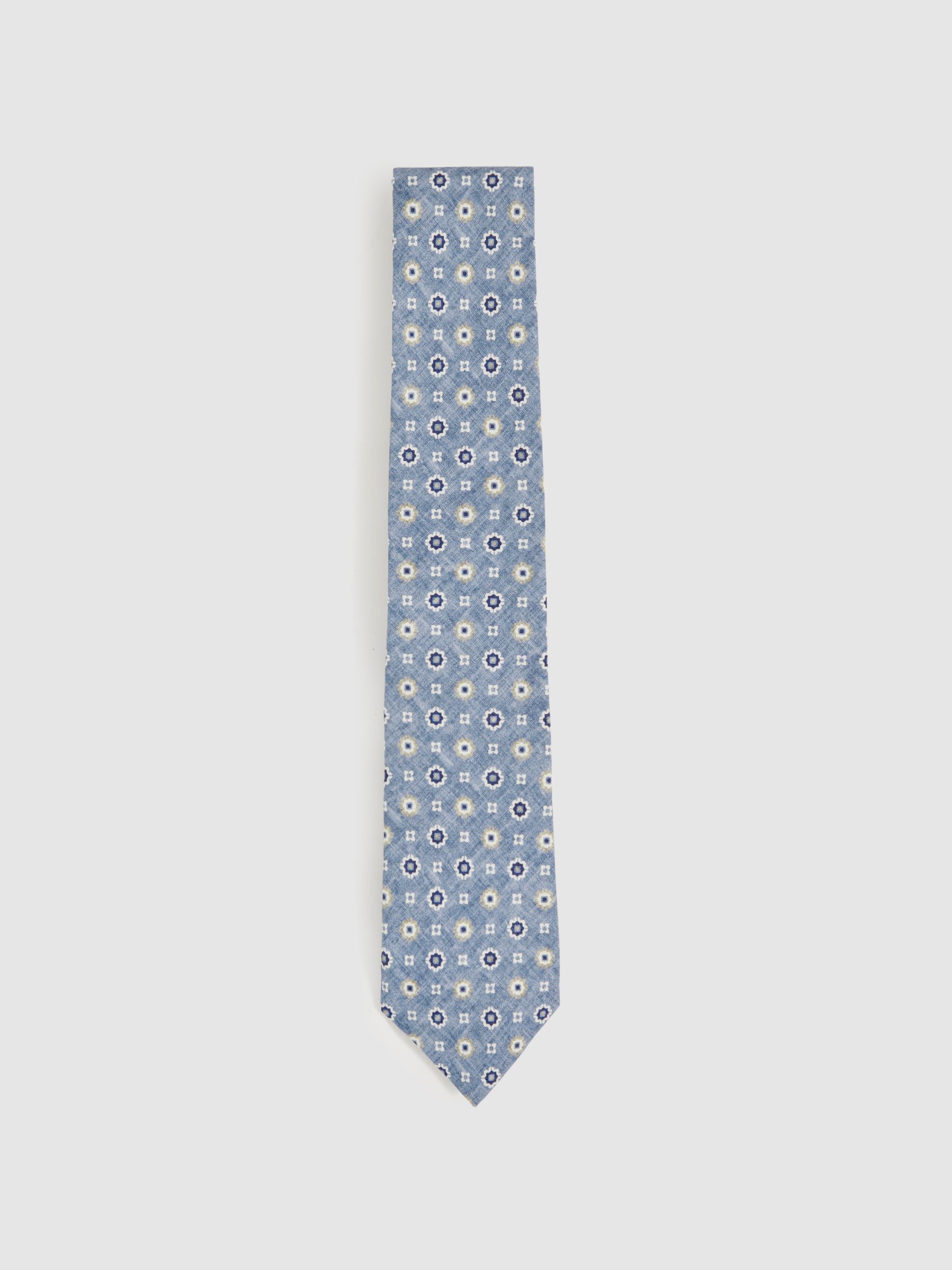 Silk Floral-Medallion Tie in Soft Blue